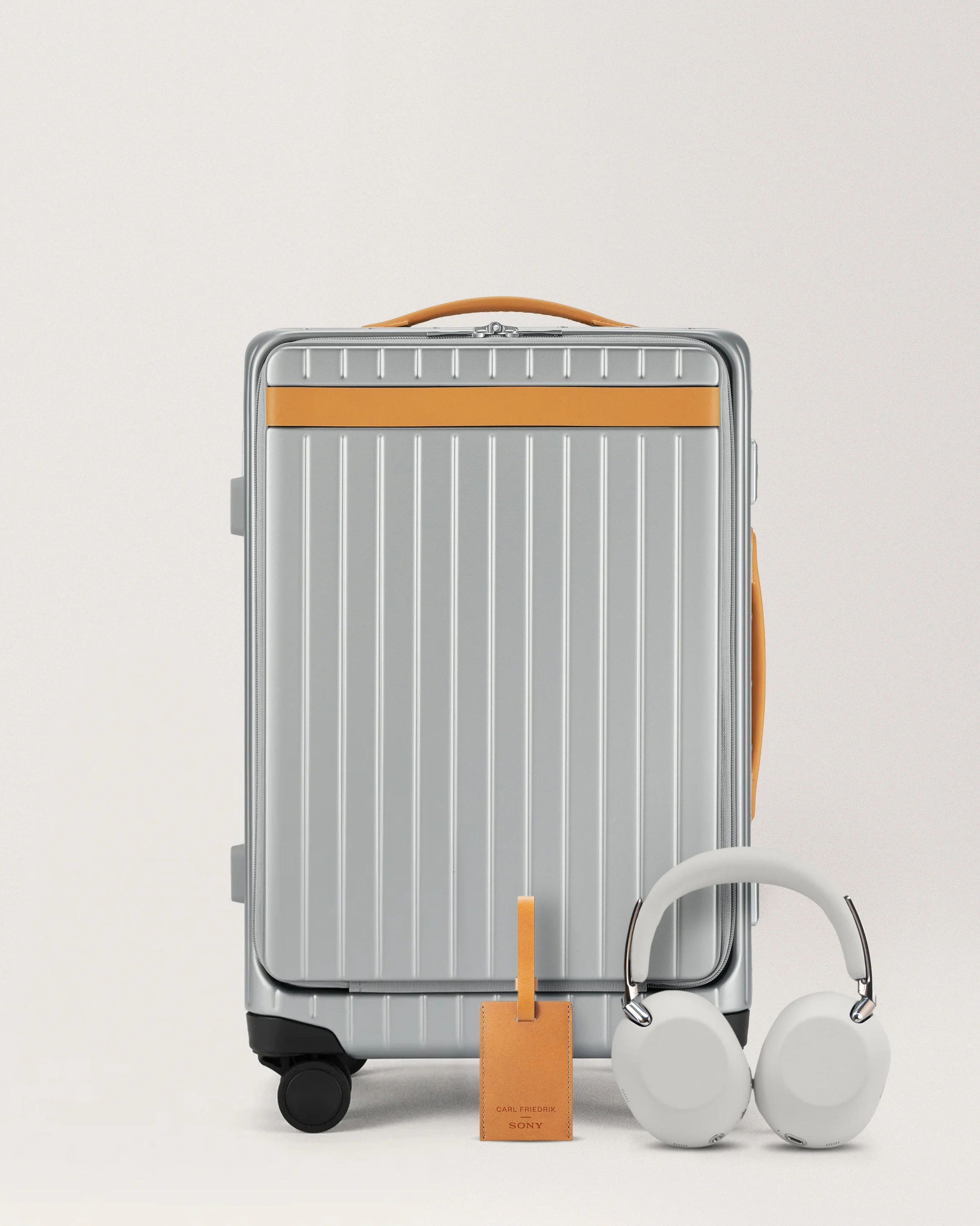 Premium Audio Travel Set - Image 12