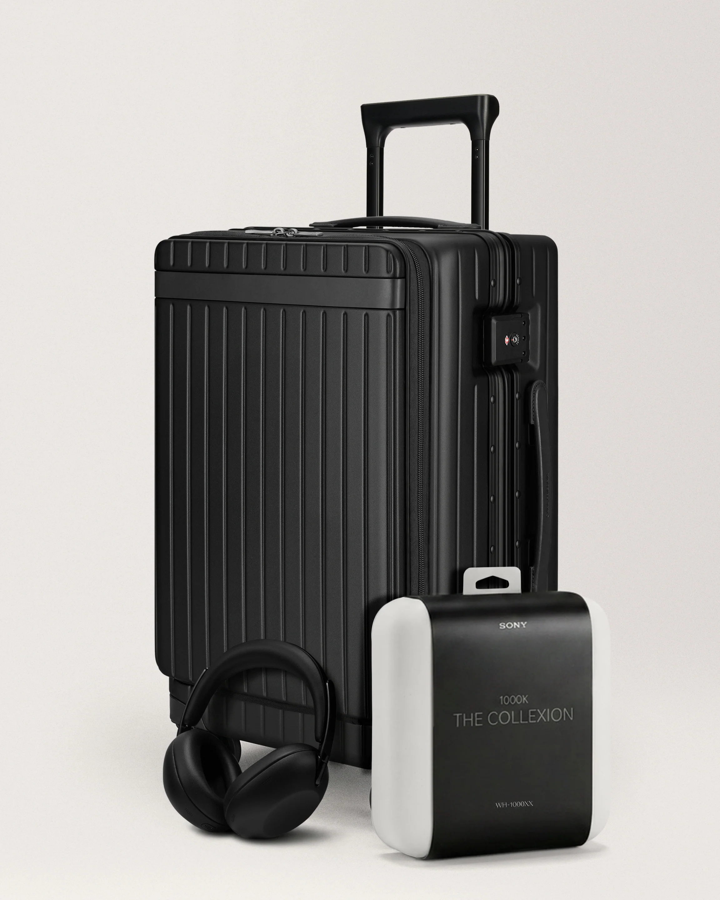 Premium Audio Travel Set - Image 9