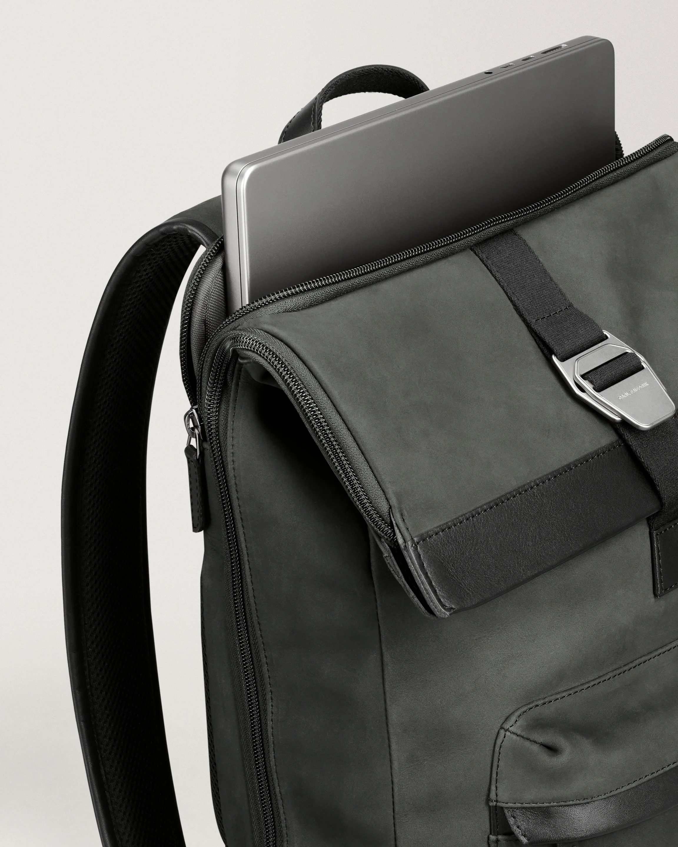 City-hopper Backpack - Image 6