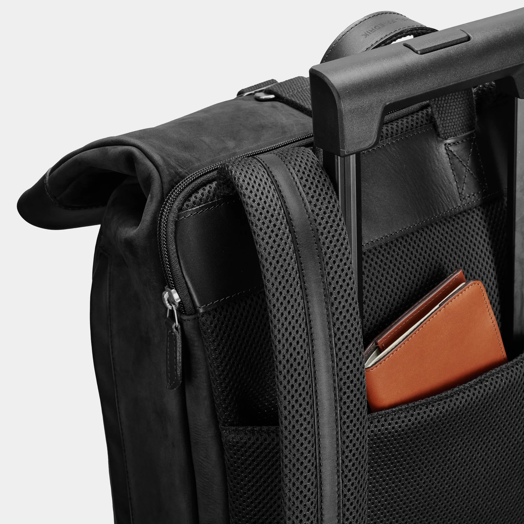 City-hopper Backpack - Return - Image 18