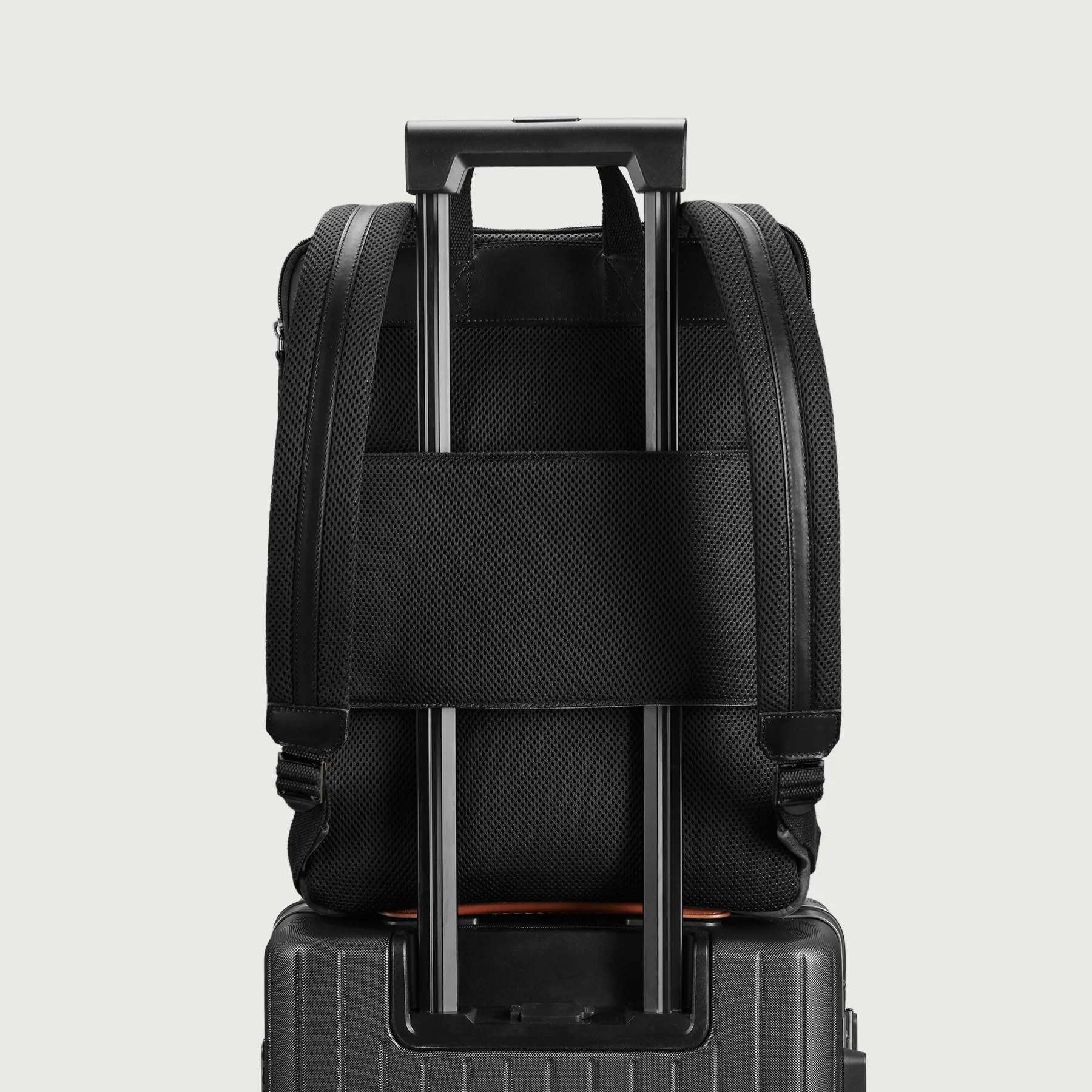 City-hopper Backpack - Return - Image 4
