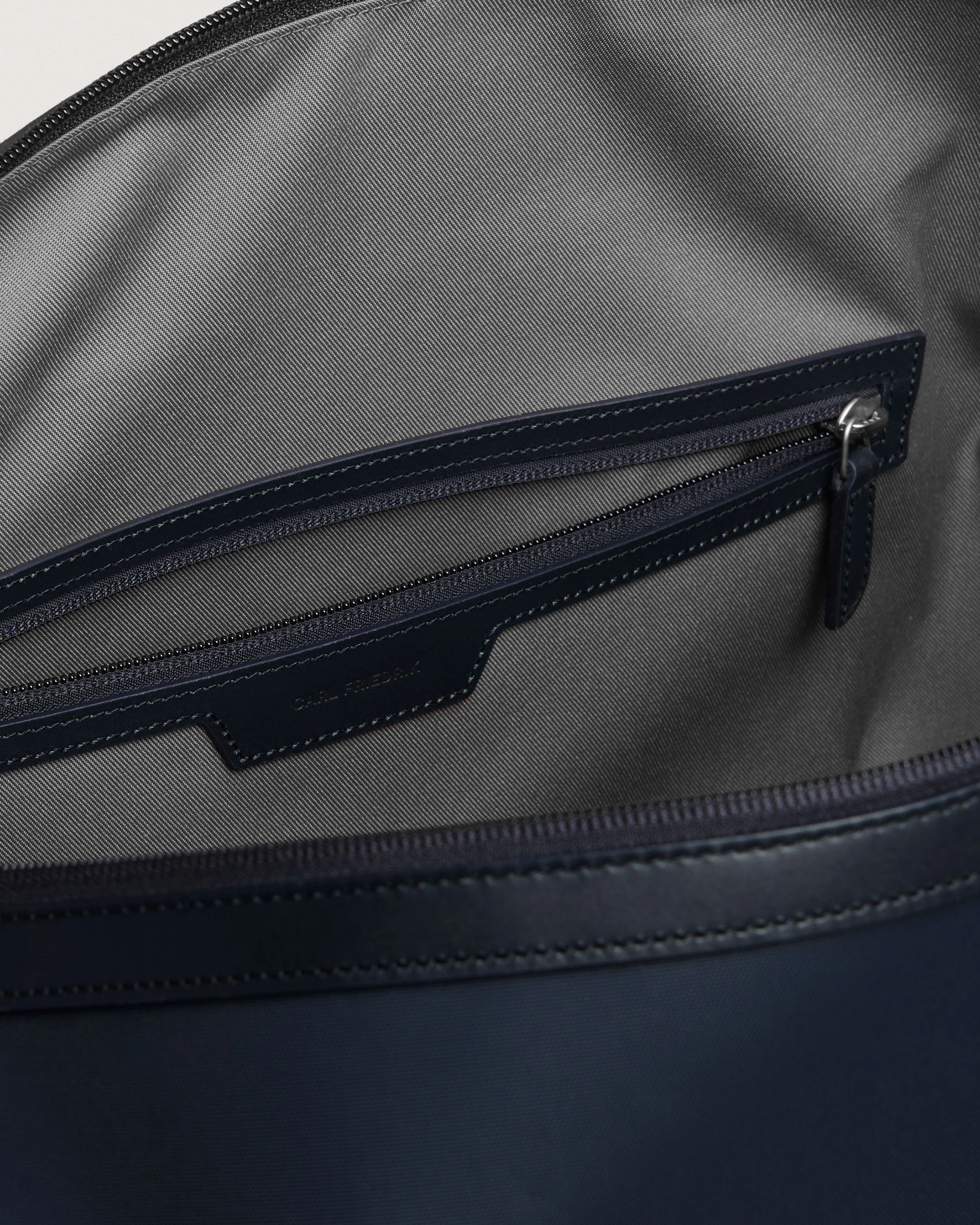 Large Weekender - Image 5