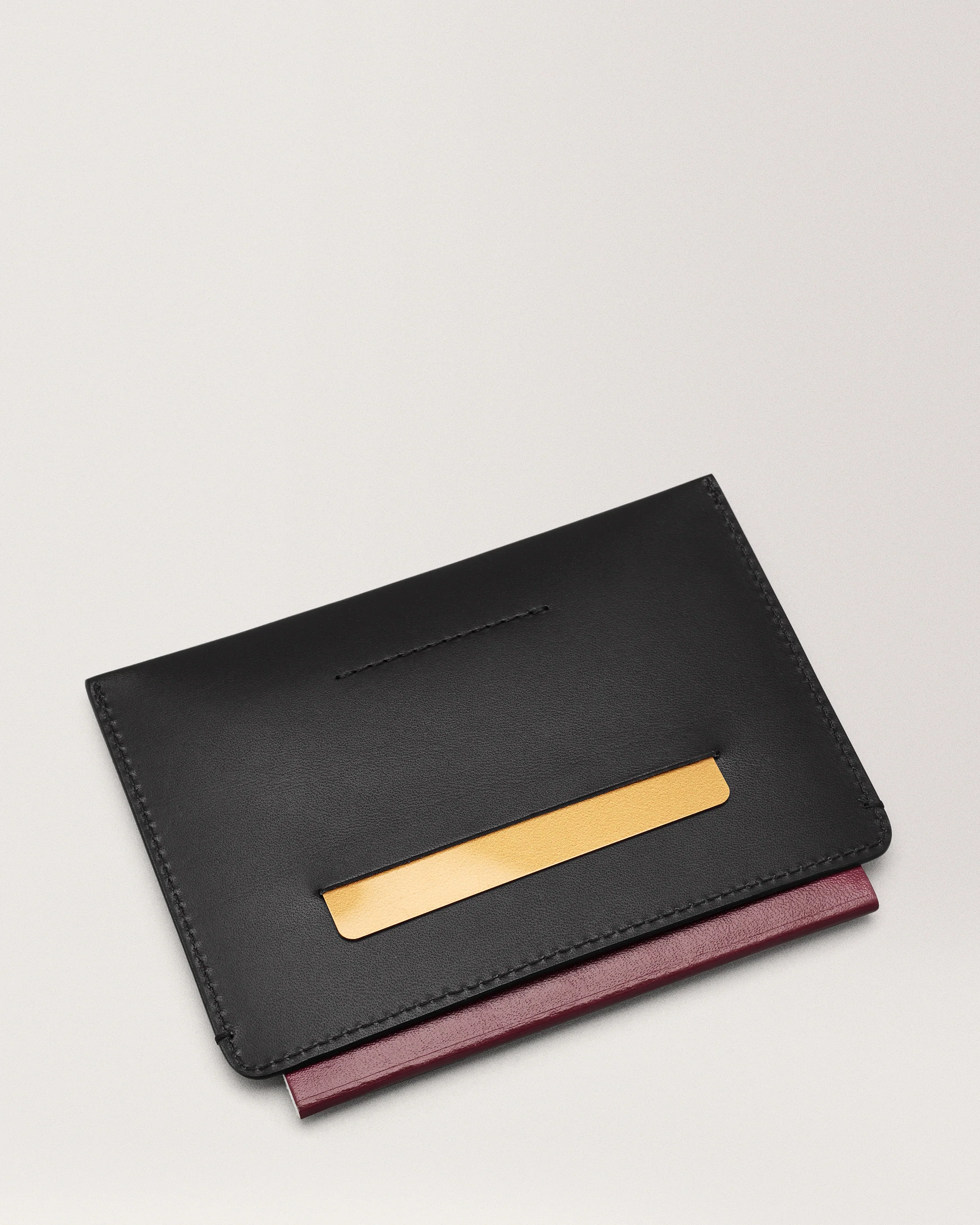 Easton Passport Sleeve - Image 5