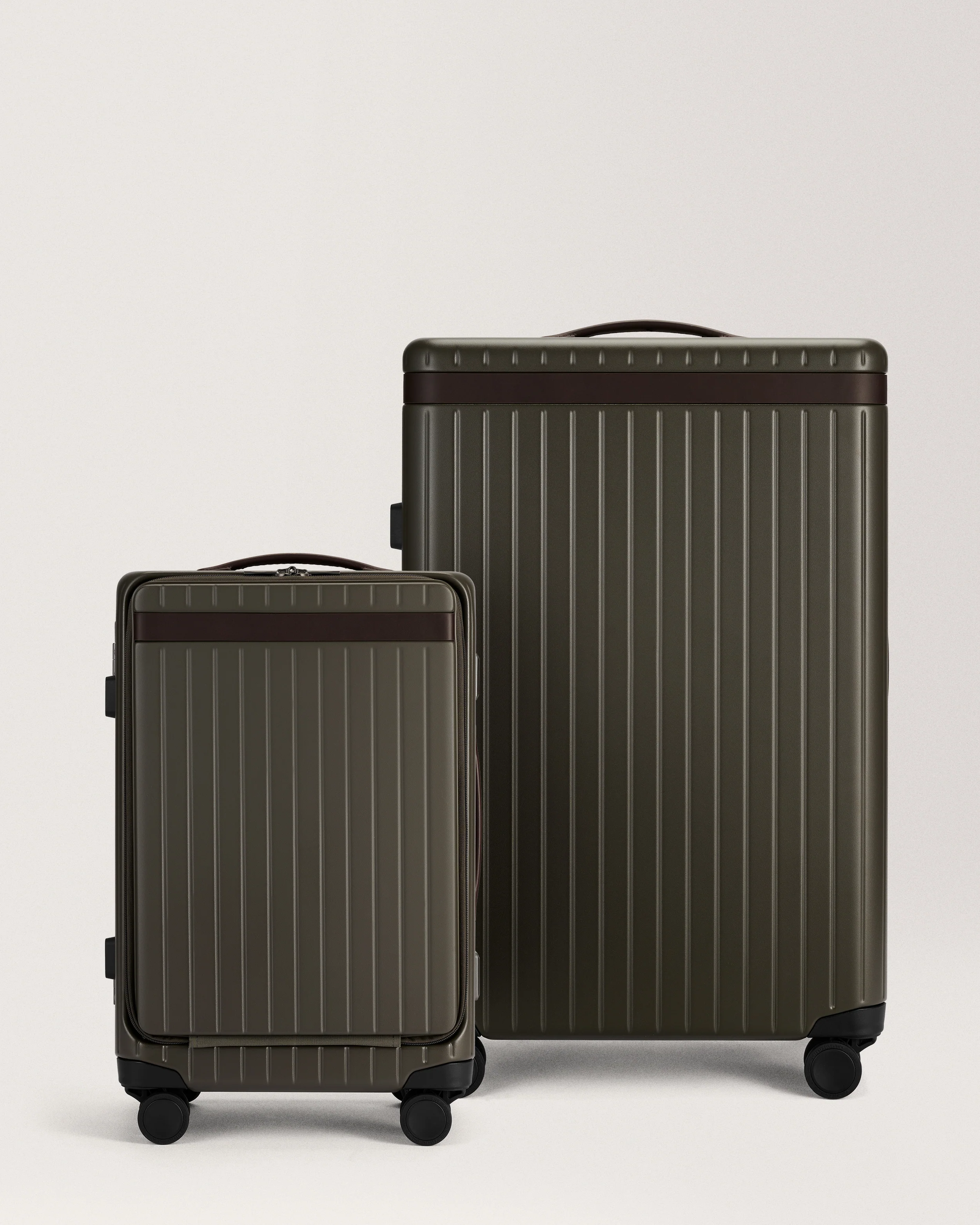 The Luggage Set - Image 127