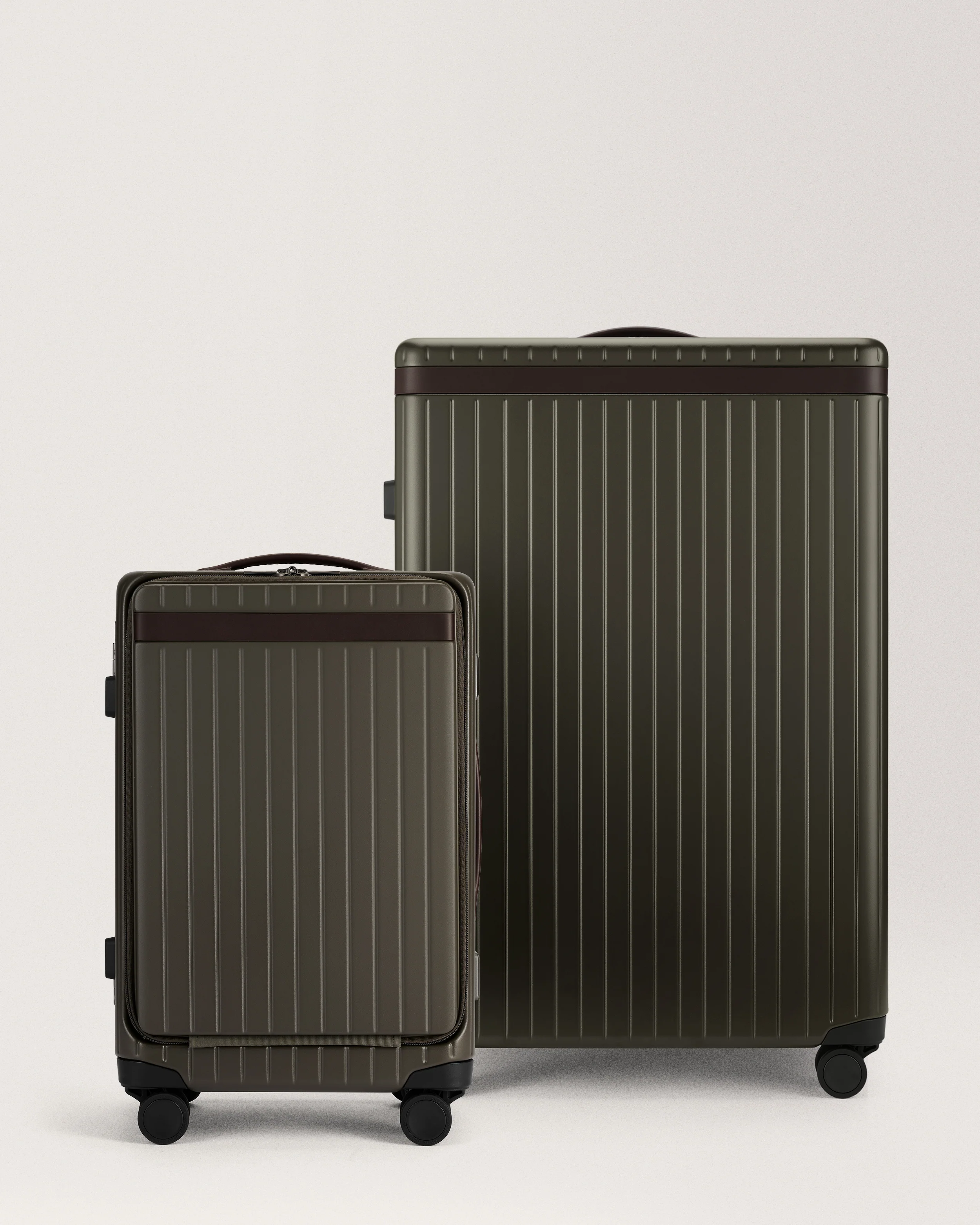 The Luggage Set - Image 137