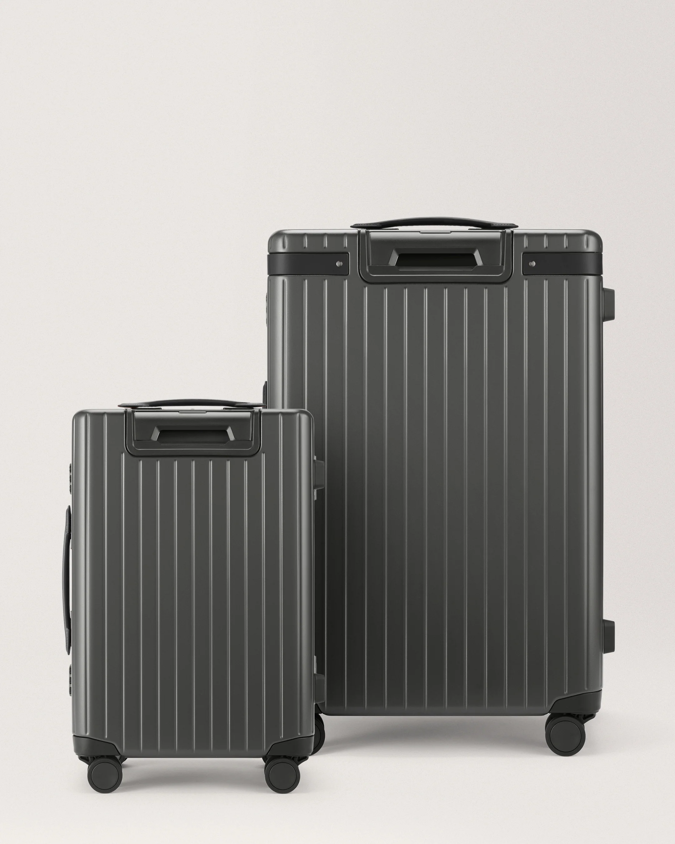 The Luggage Set - Image 23