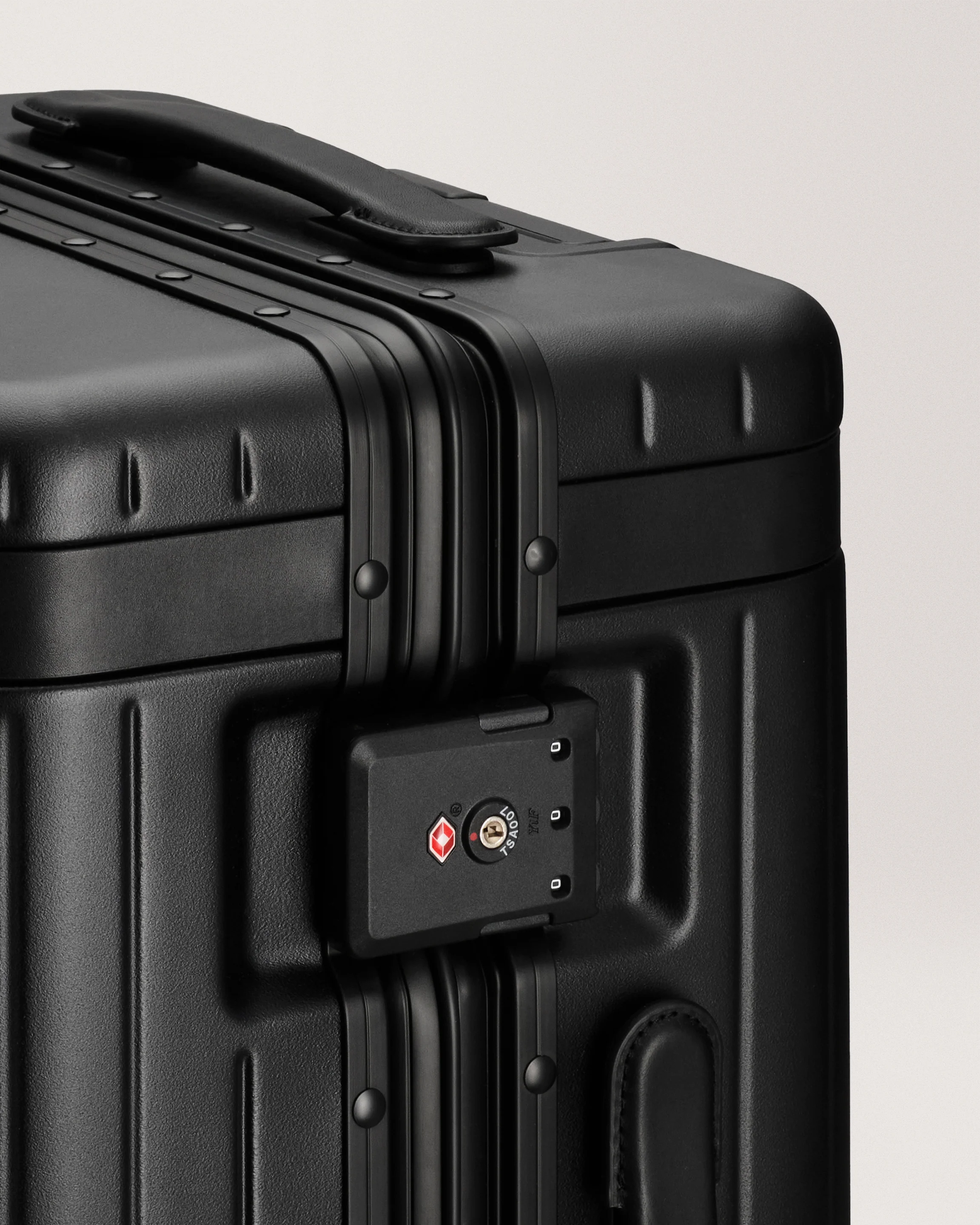 The Luggage Set - Image 76