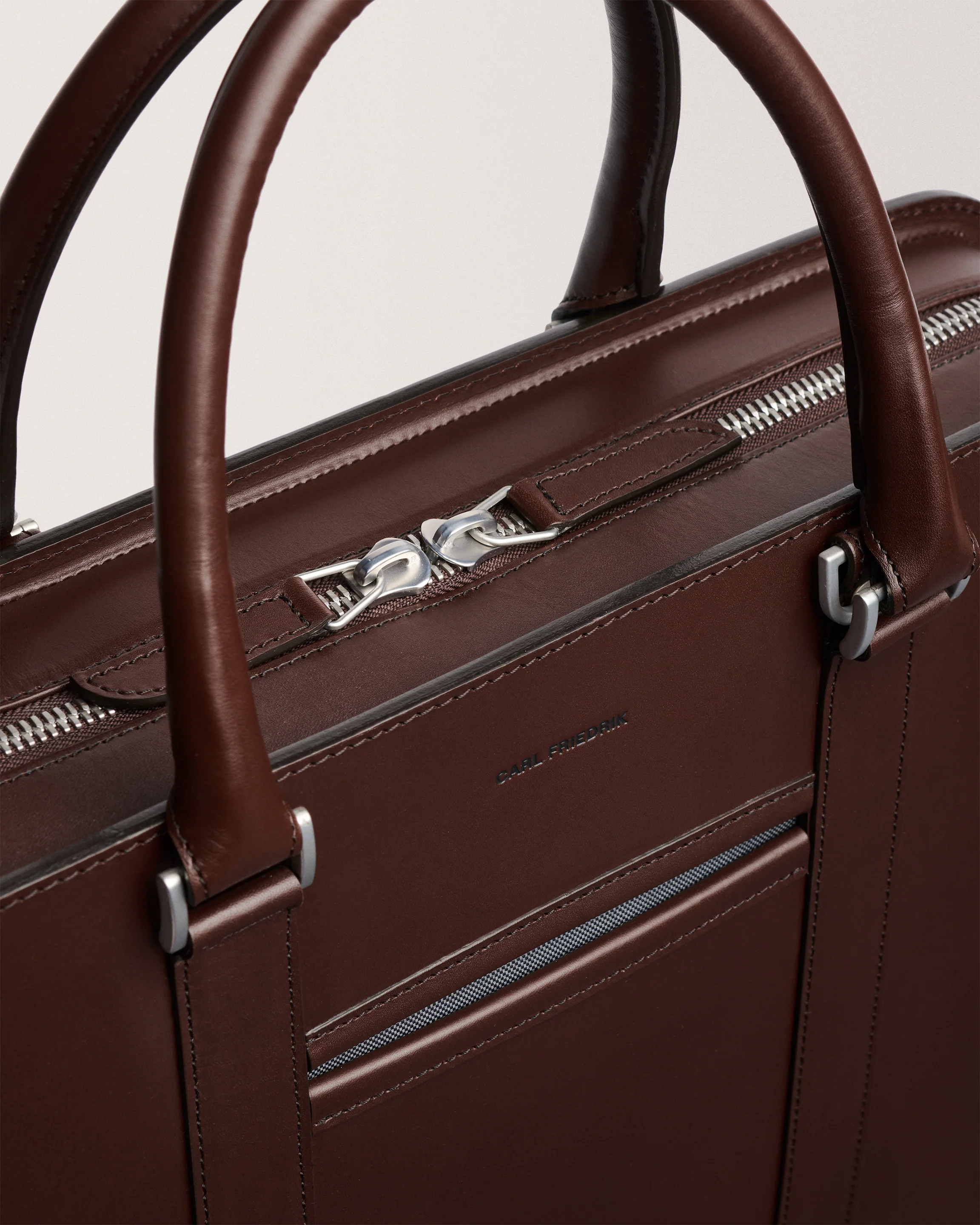 Palissy Briefcase - Return - Image 17