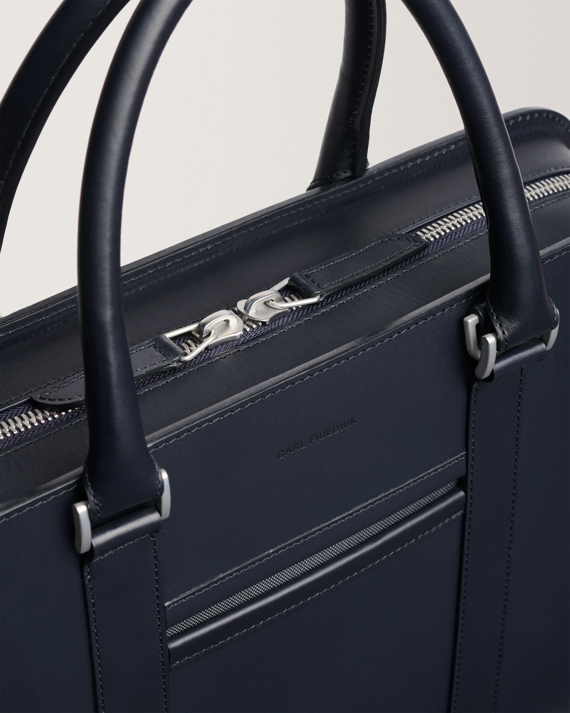 Palissy Briefcase - Return - Image 24