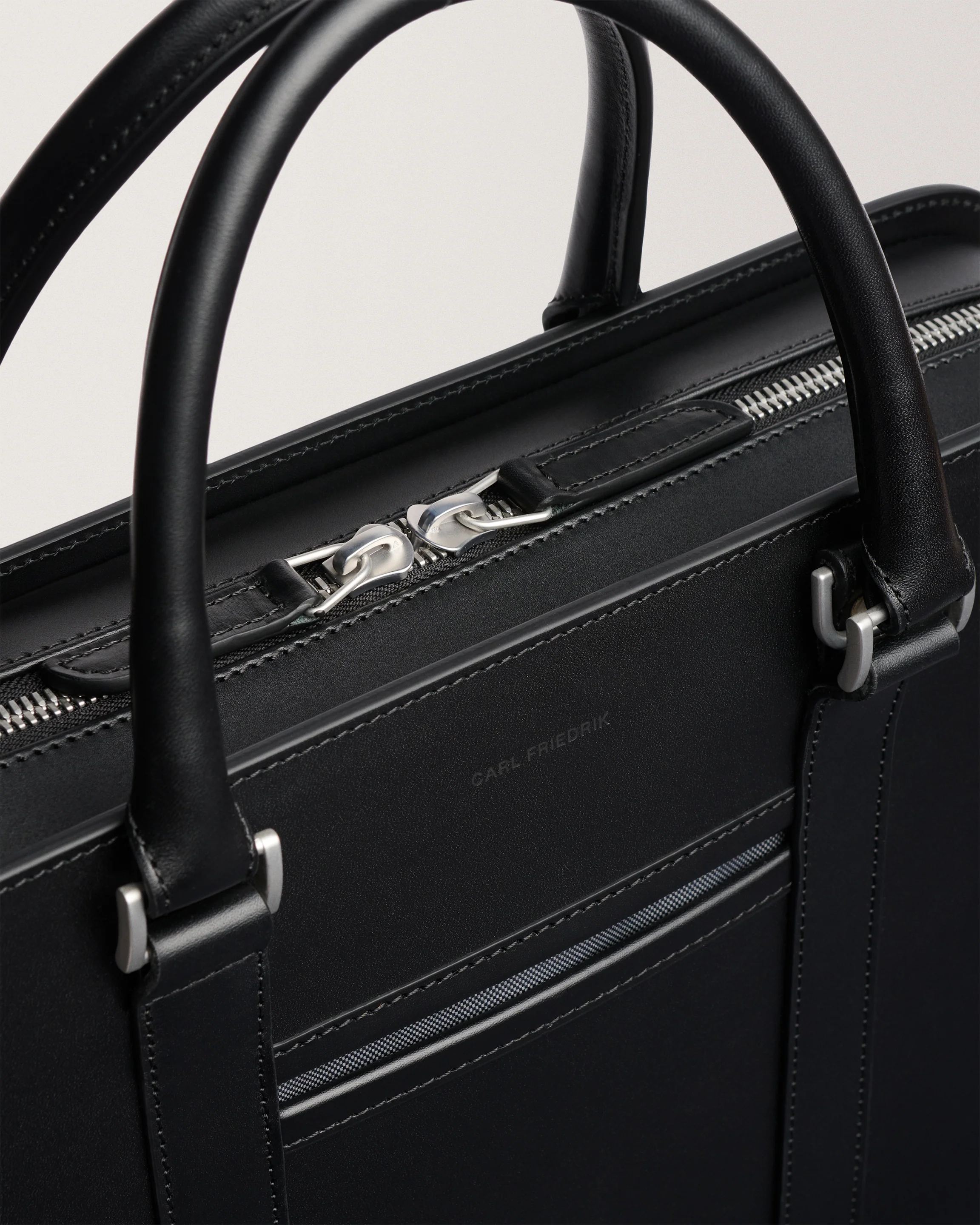 Palissy Briefcase - Return - Image 31