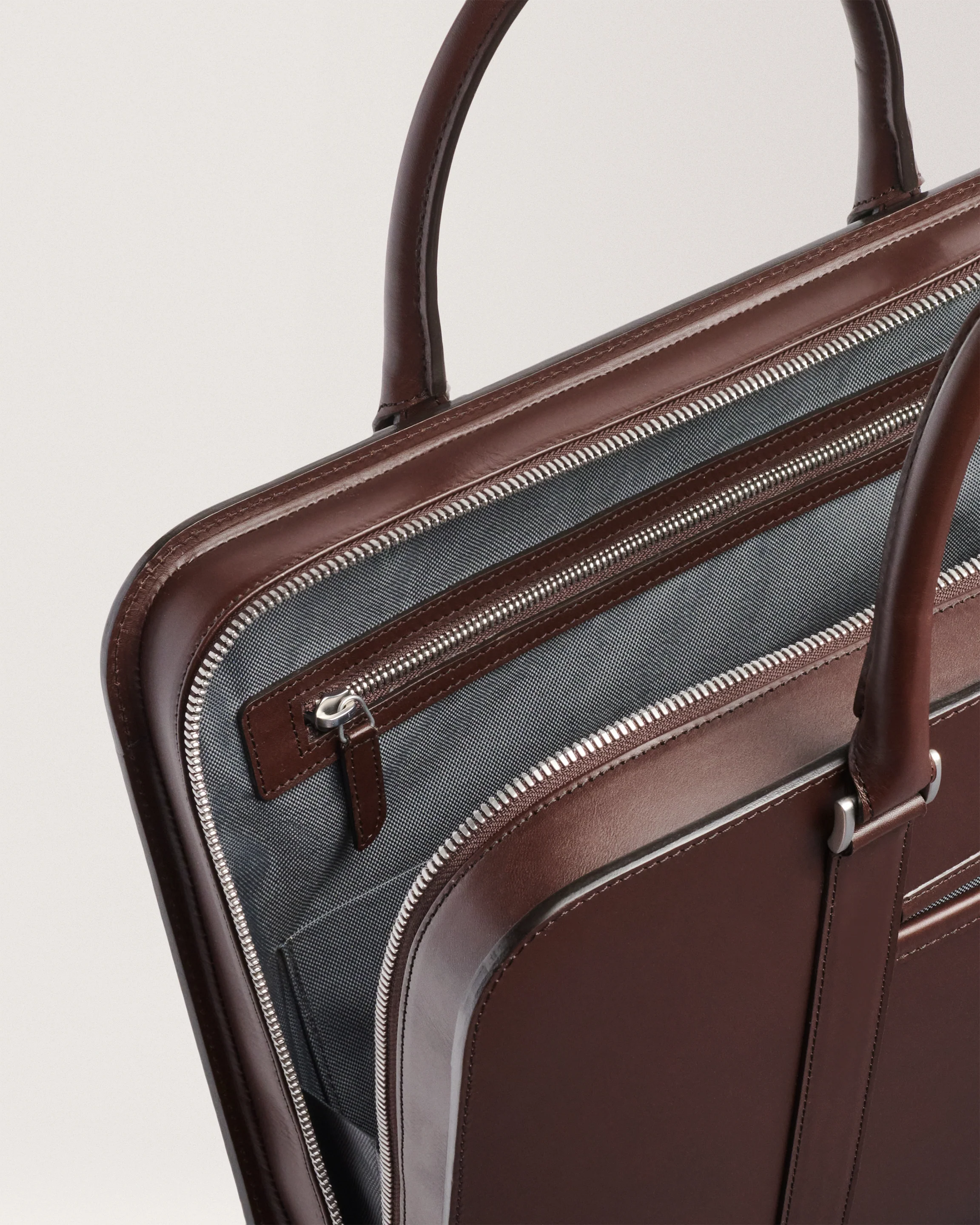 Palissy Briefcase - Image 31