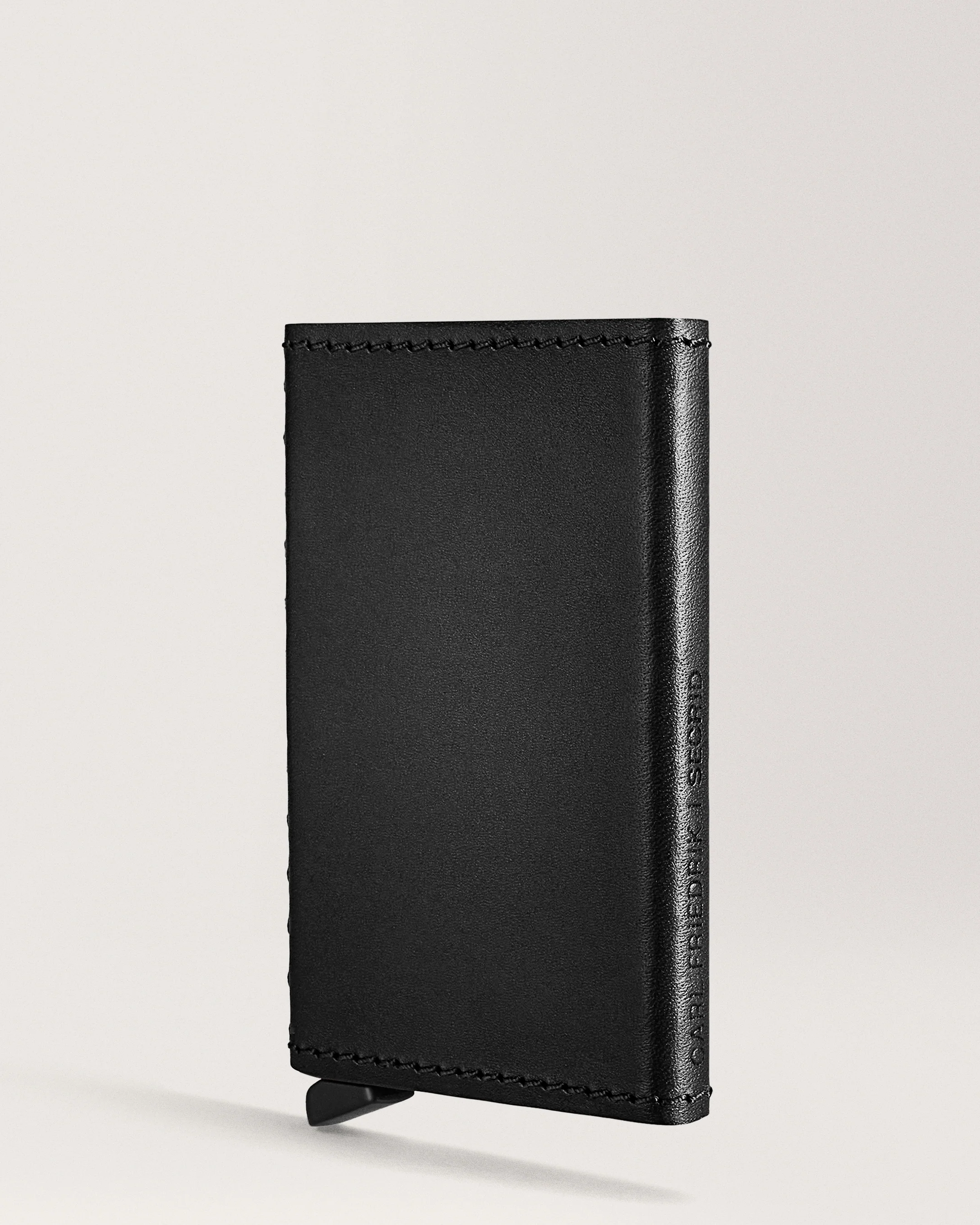 The Cardprotector - Image 4