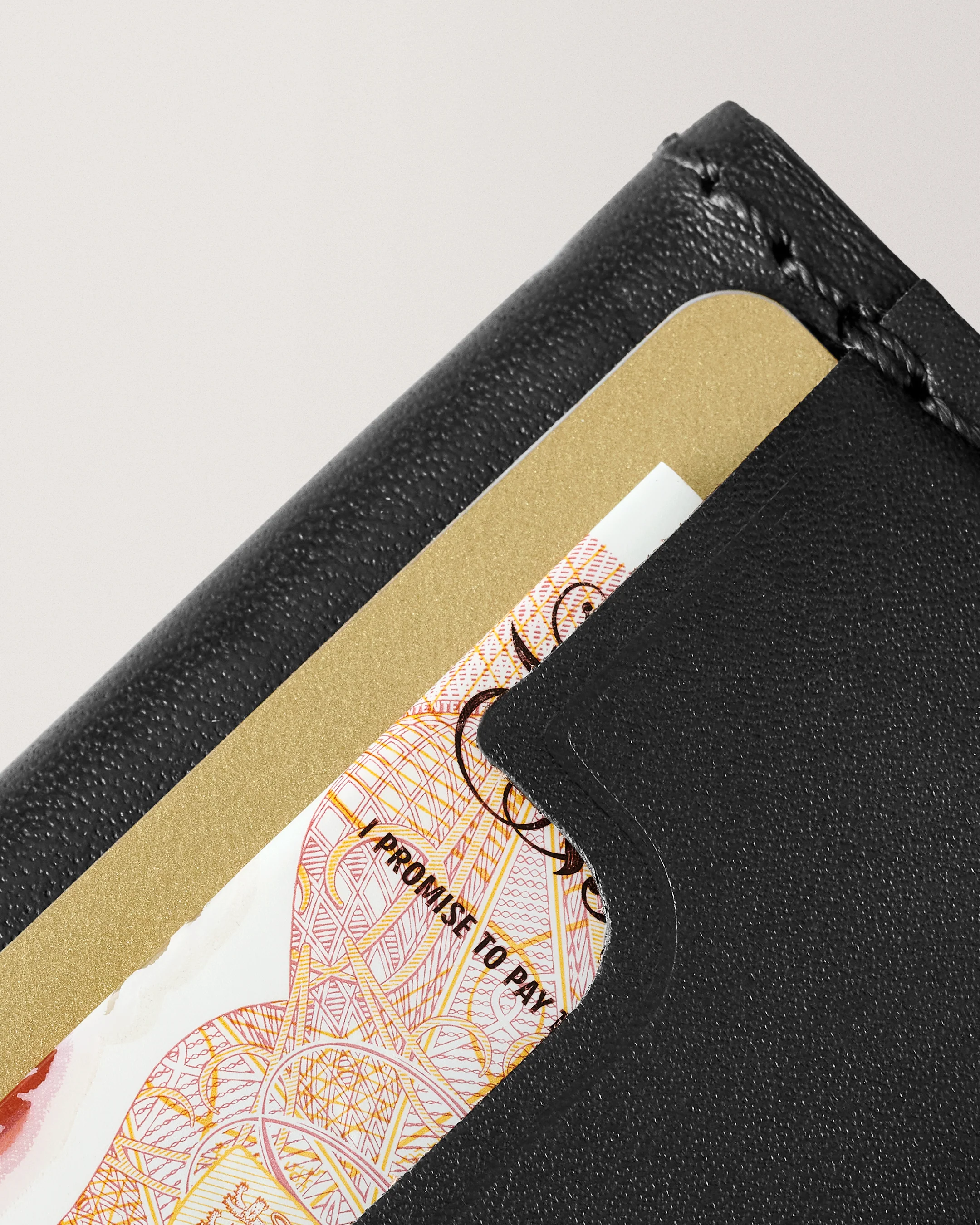 The Cardprotector - Image 6