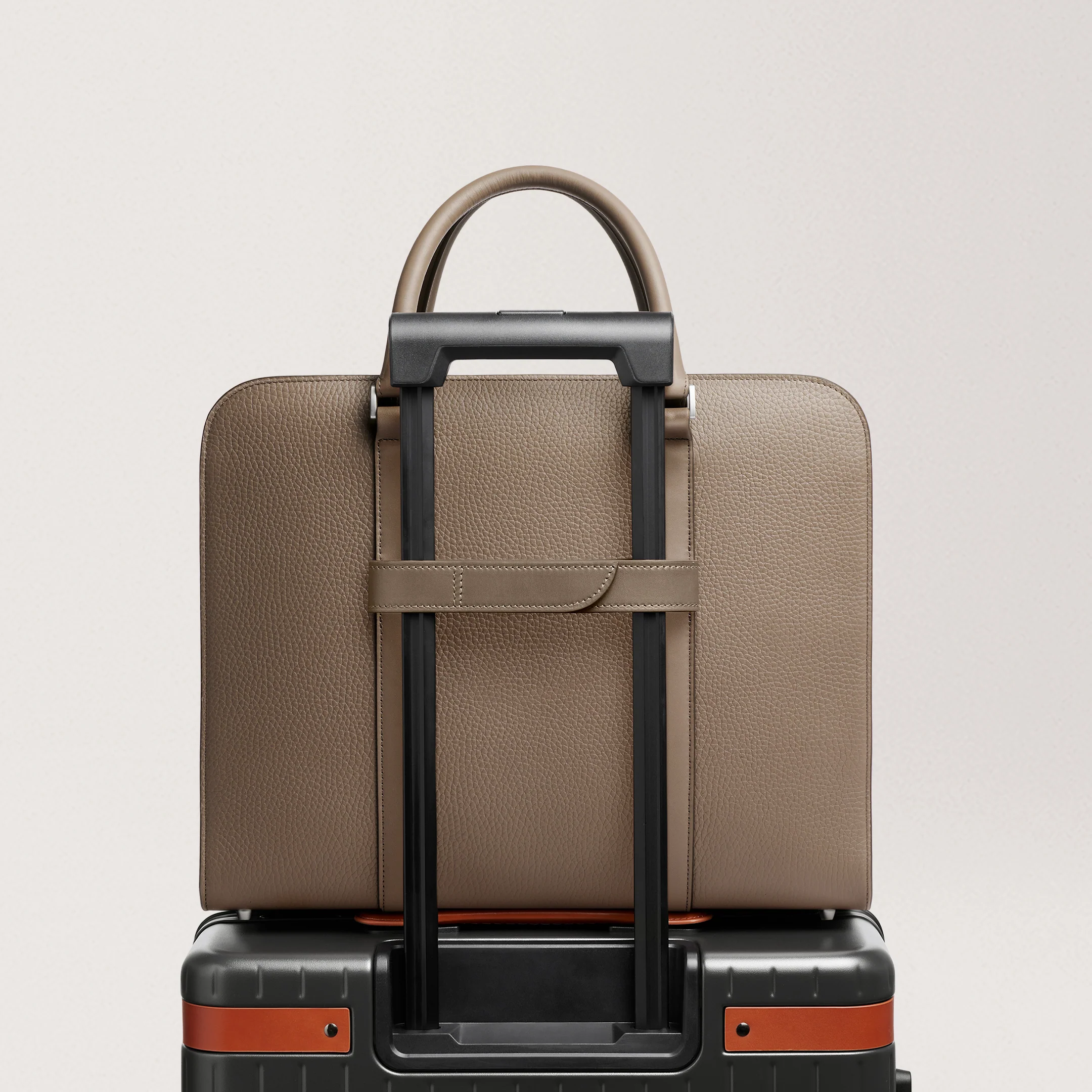 Smart Holder - Image 3