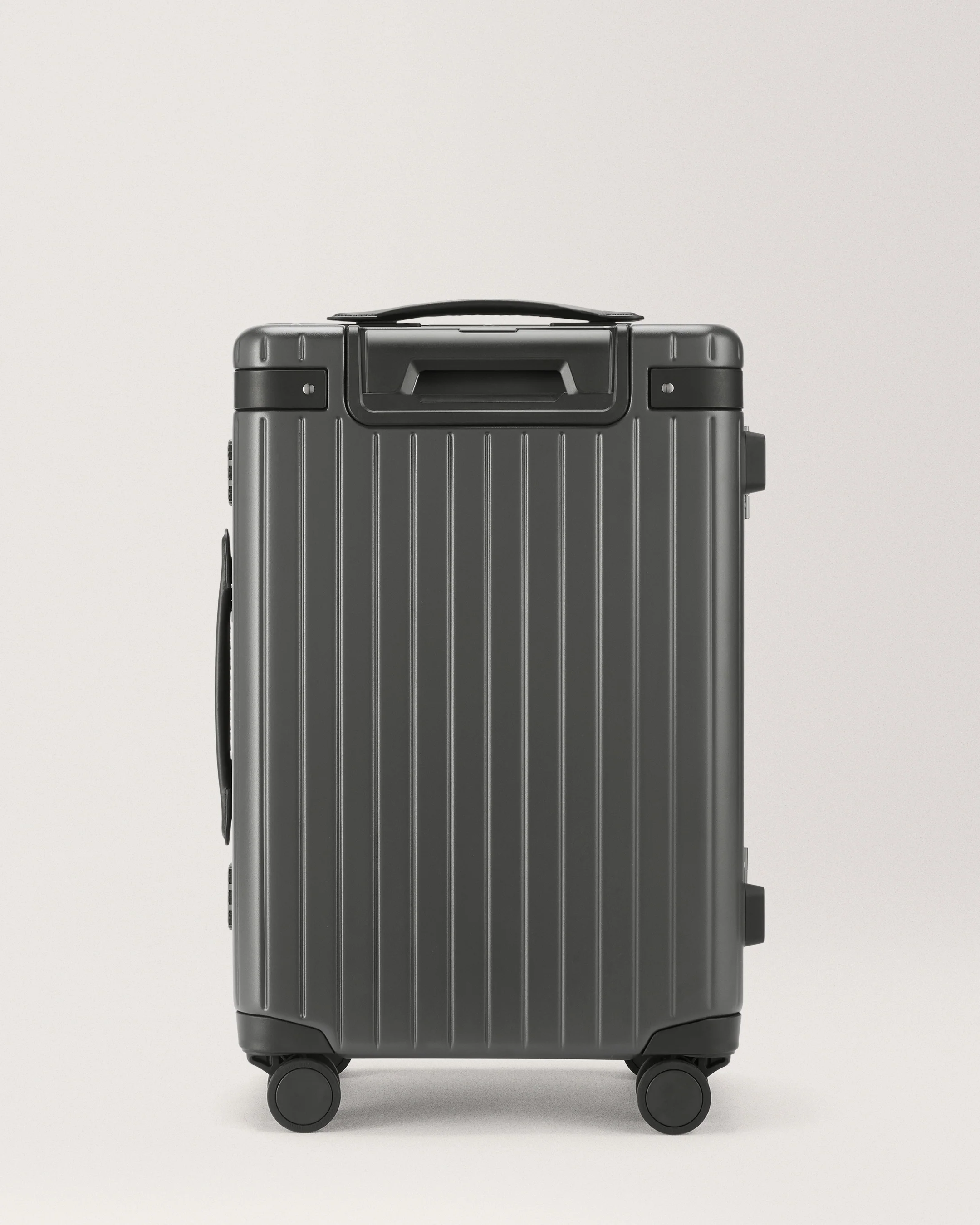 The Carry-on - Image 3