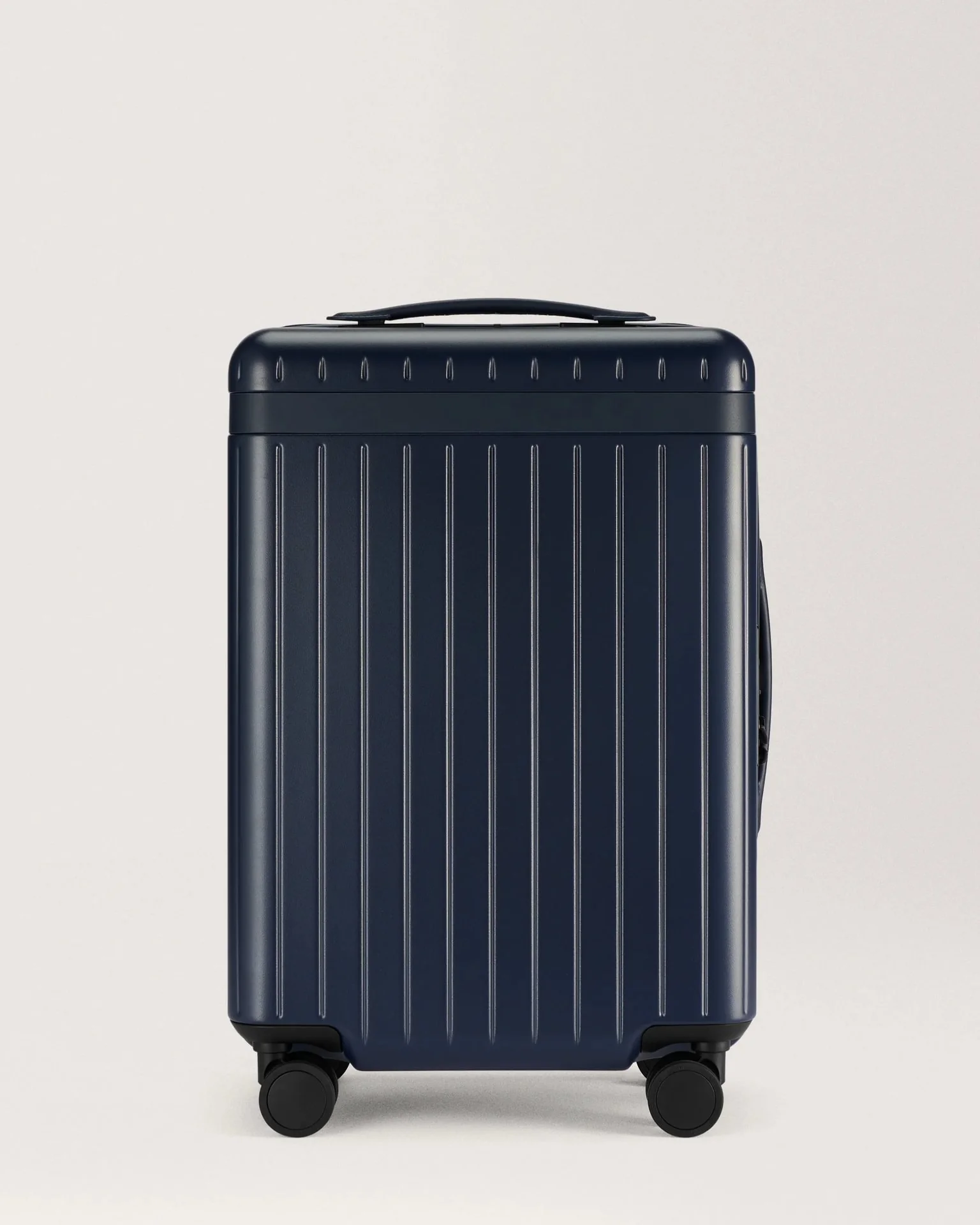 The Carry-on - Image 17