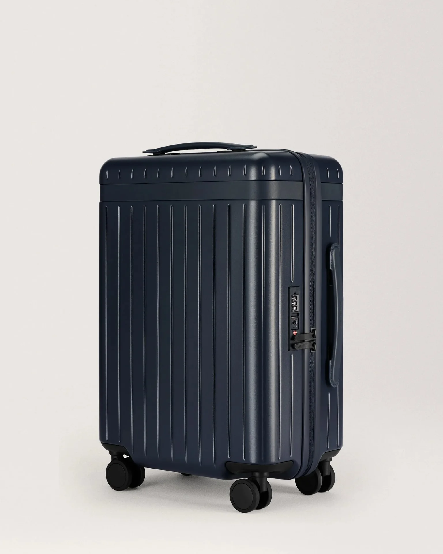 The Carry-on - Return - Image 20