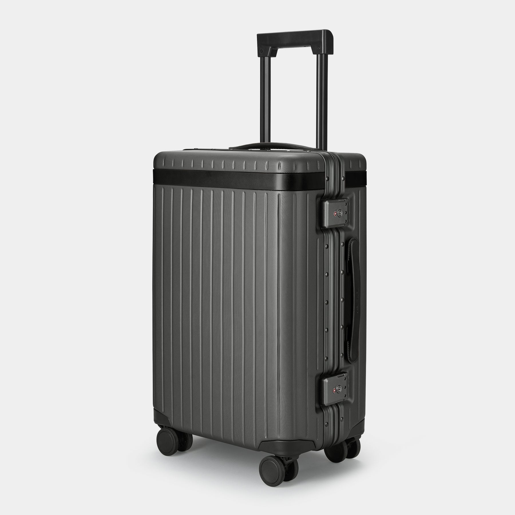 The Carry-on - Sample - Image 17