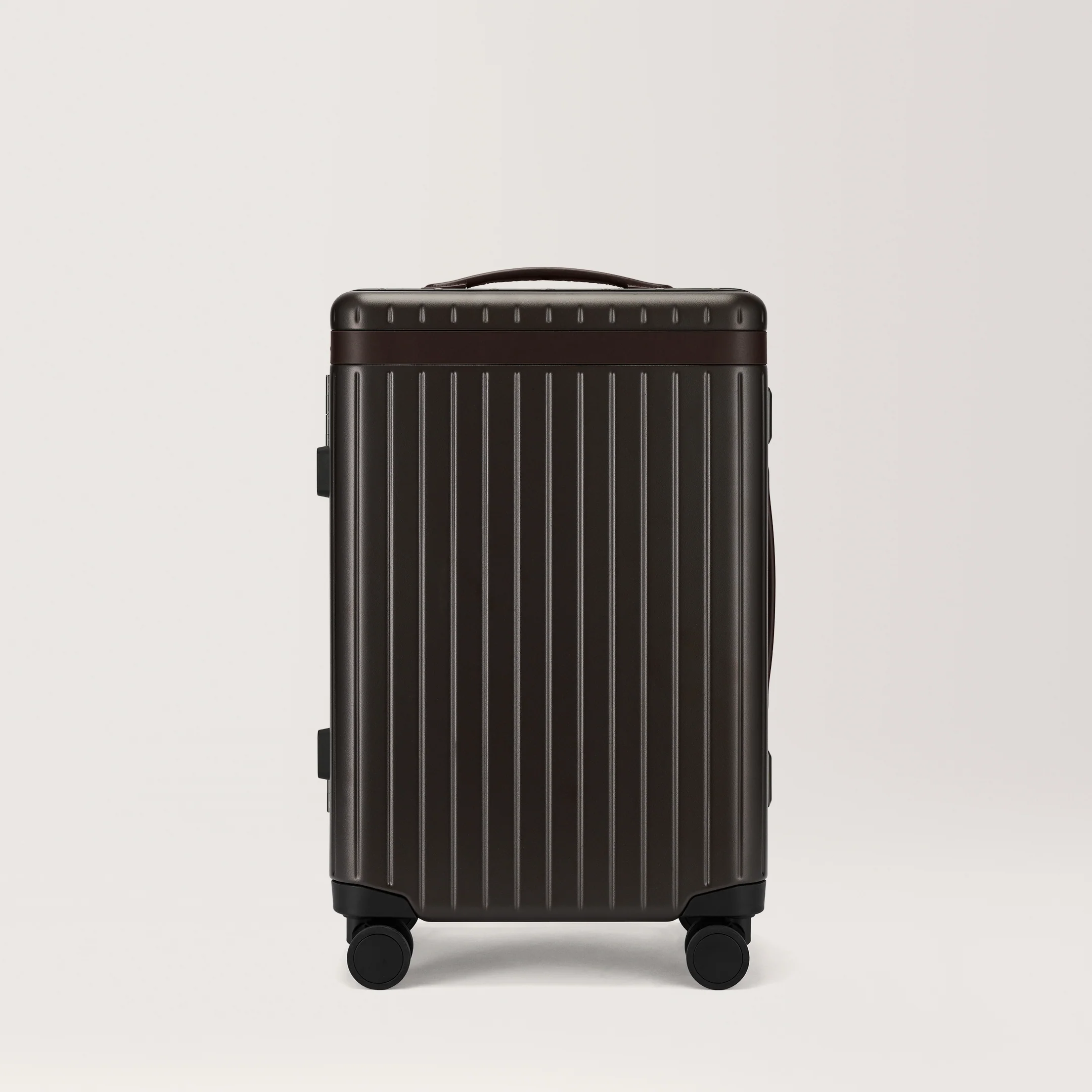 The Carry-on - Image 100
