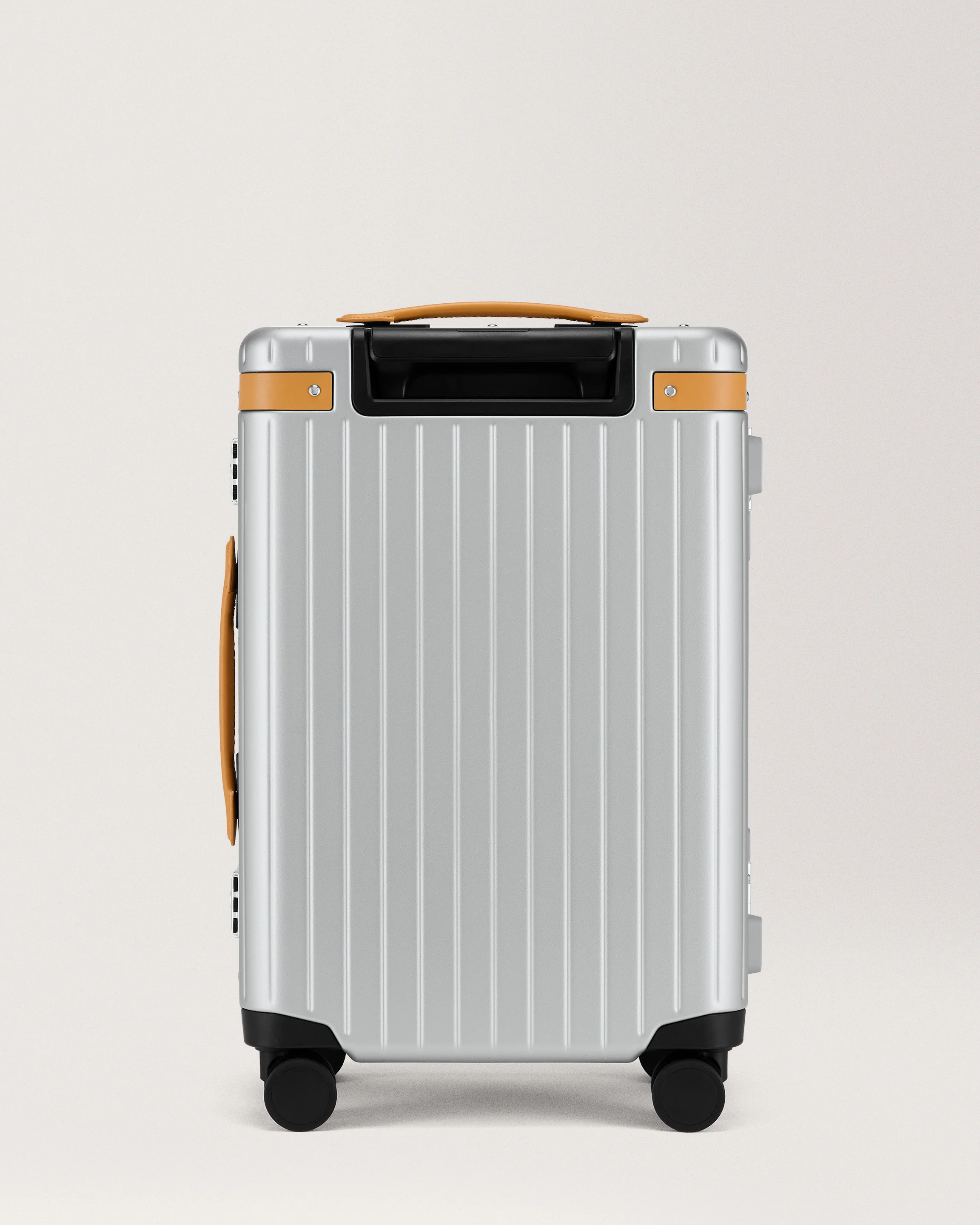 The Carry-on - Image 104