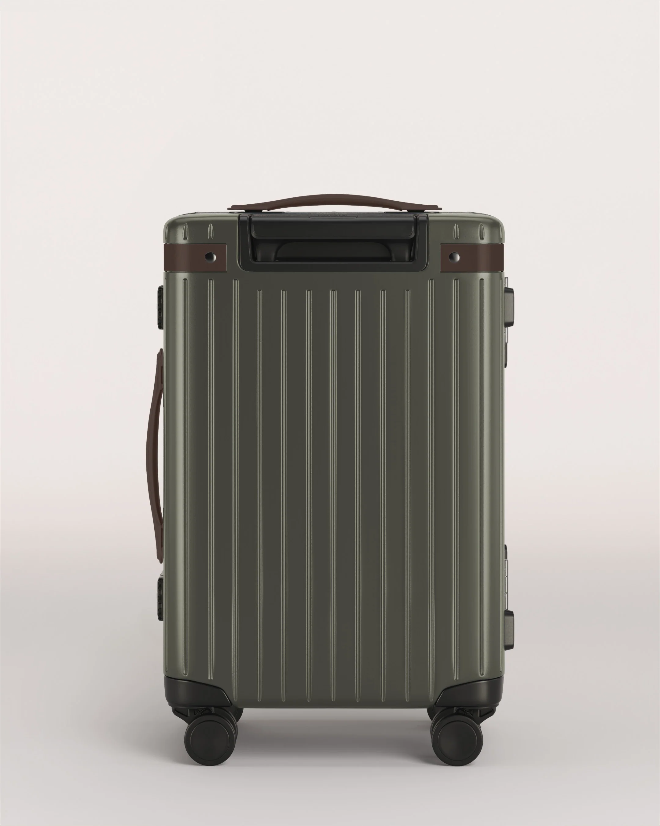 The Carry-on - Image 41