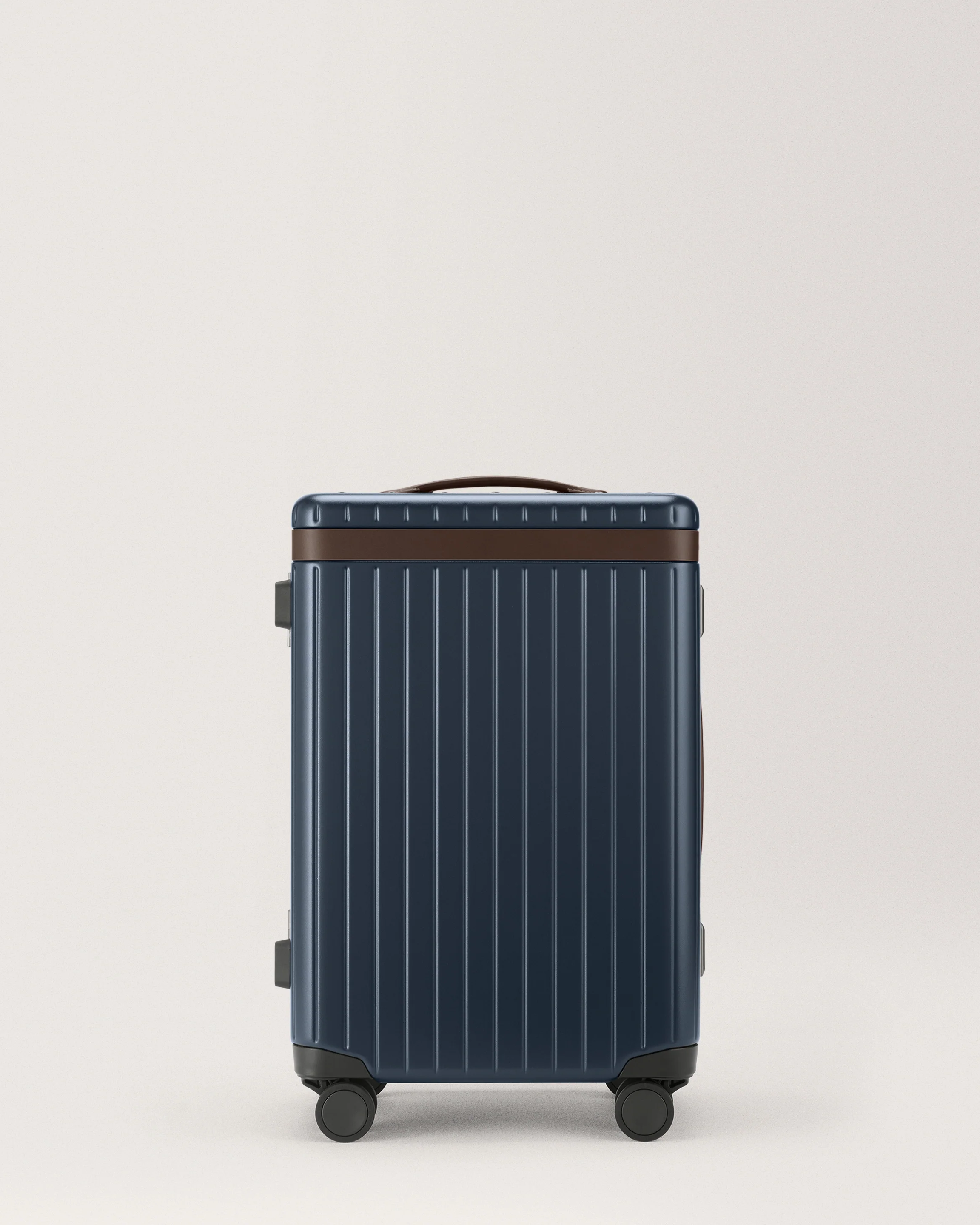 The Carry-on - Image 67