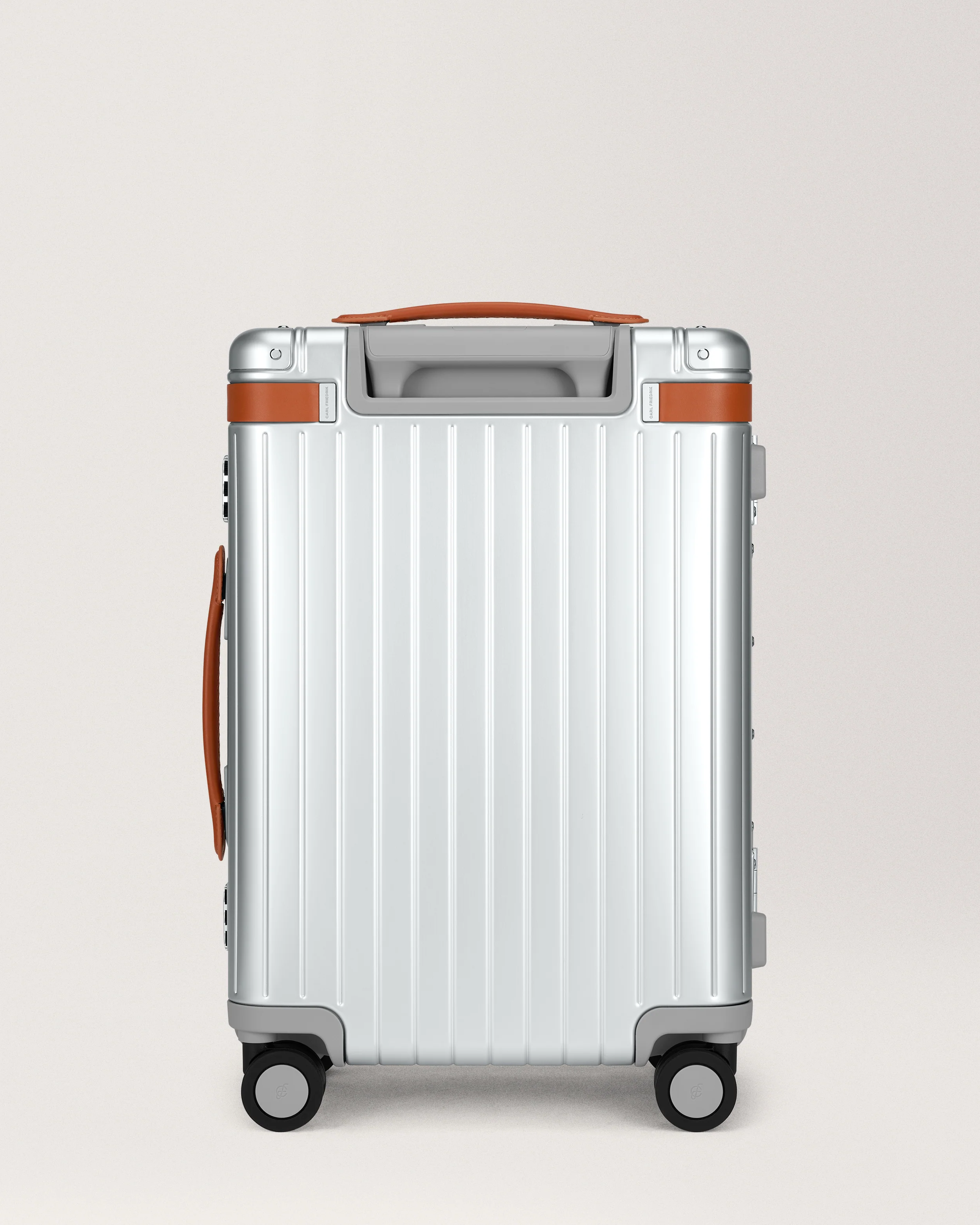 The Carry-on - Image 17