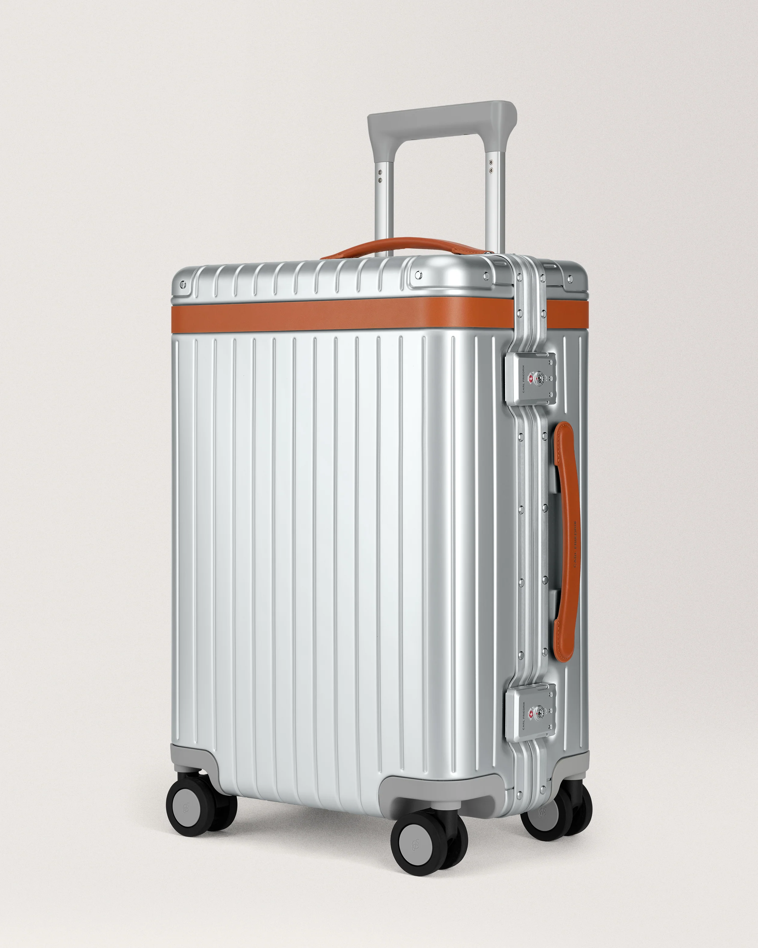 The Carry-on - Image 18