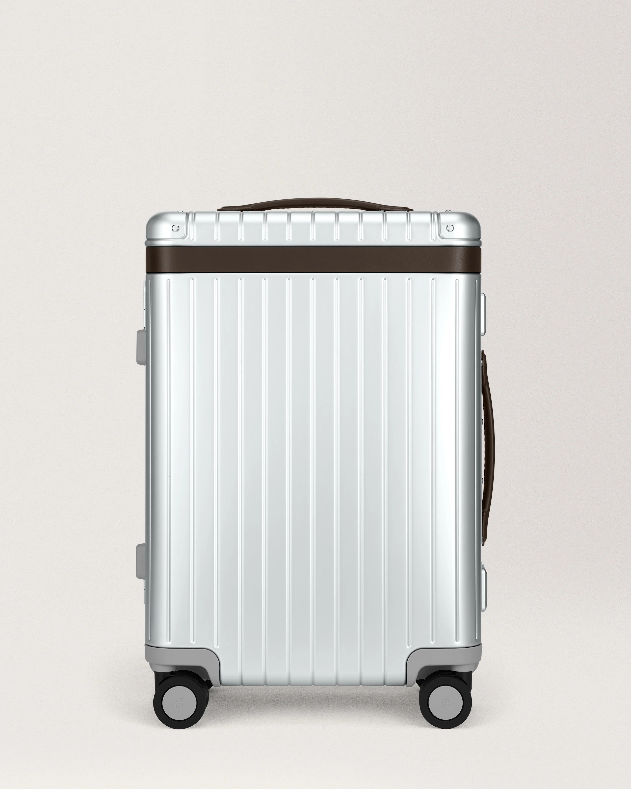 The Carry-on - Image 26