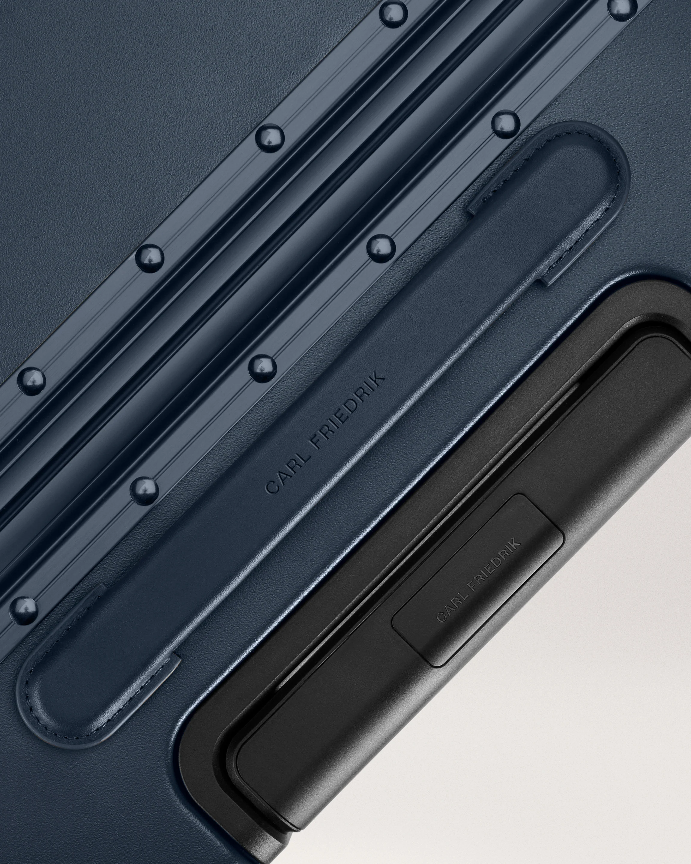 The Carry-on X - Image 107