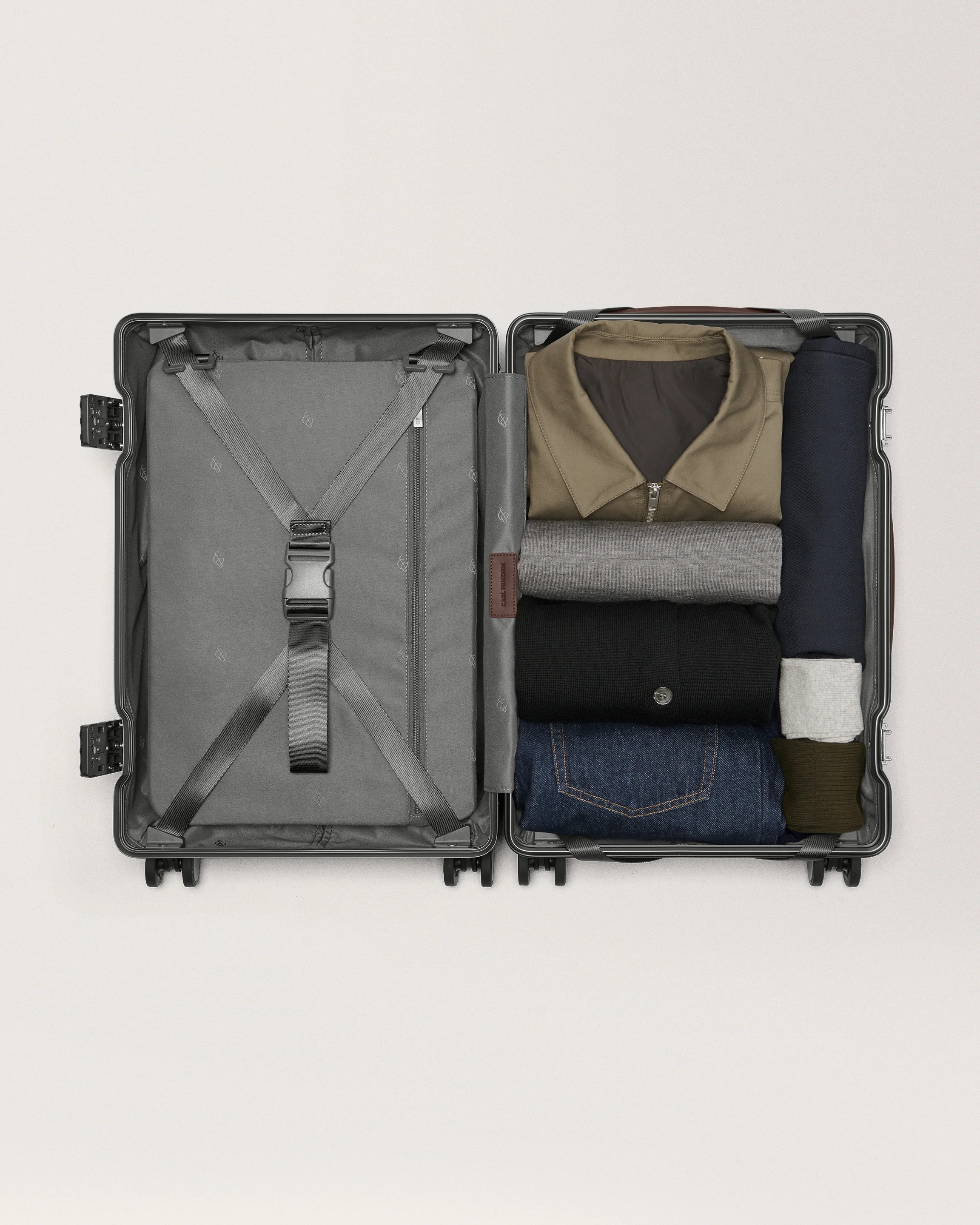 The Carry-on X - Image 15