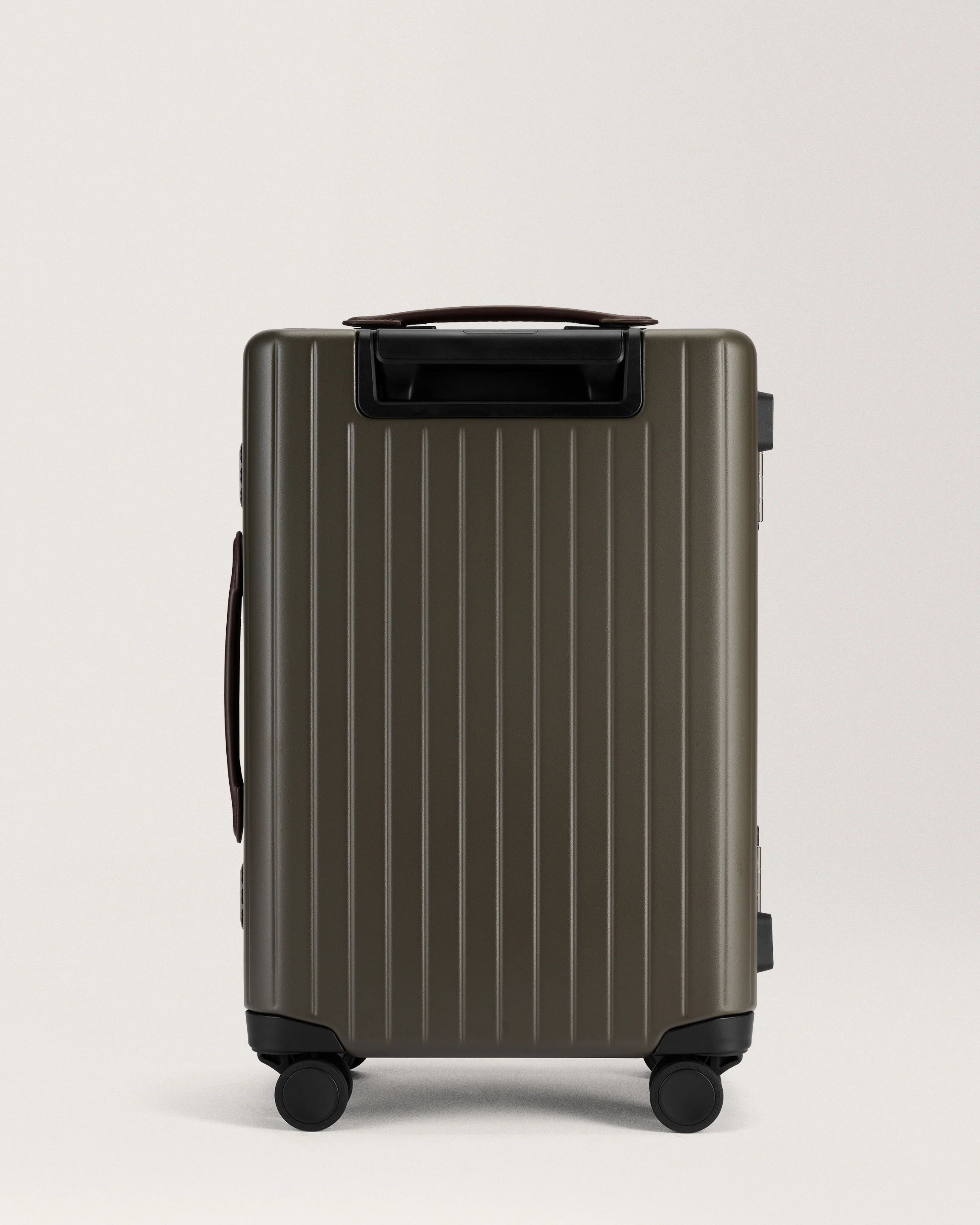 The Carry-on X - Image 42