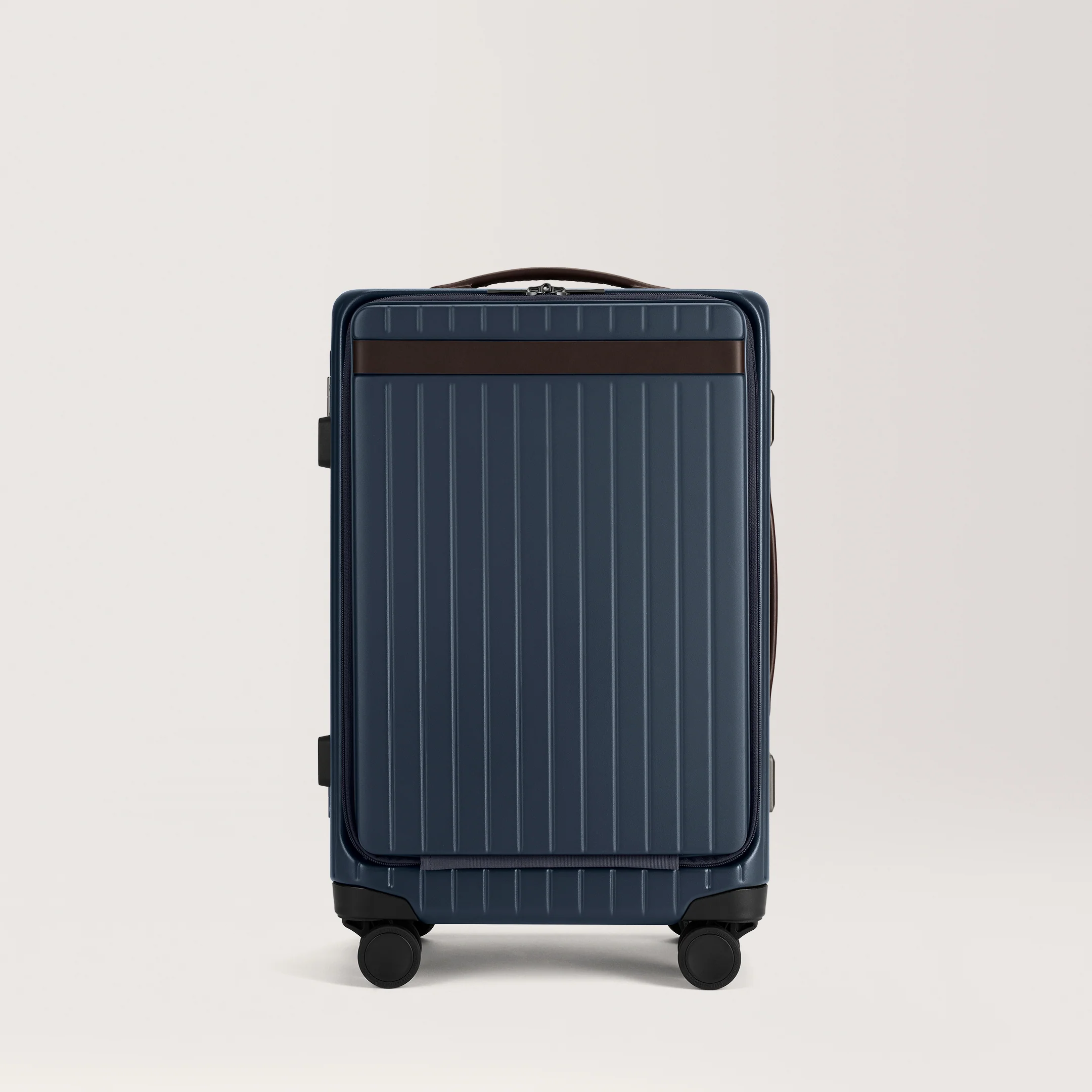 The Carry-on X - Image 69