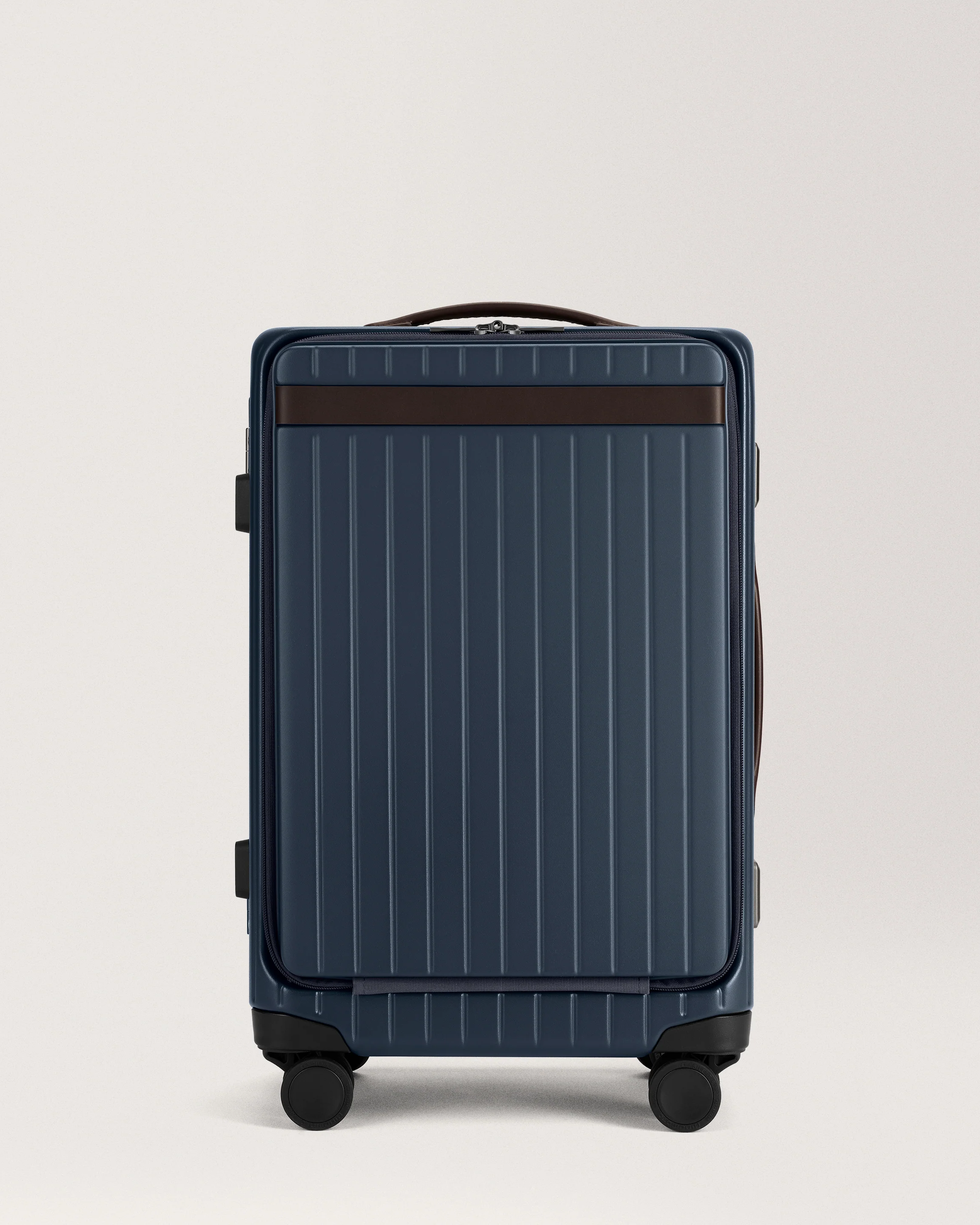 The Carry-on X - Image 70