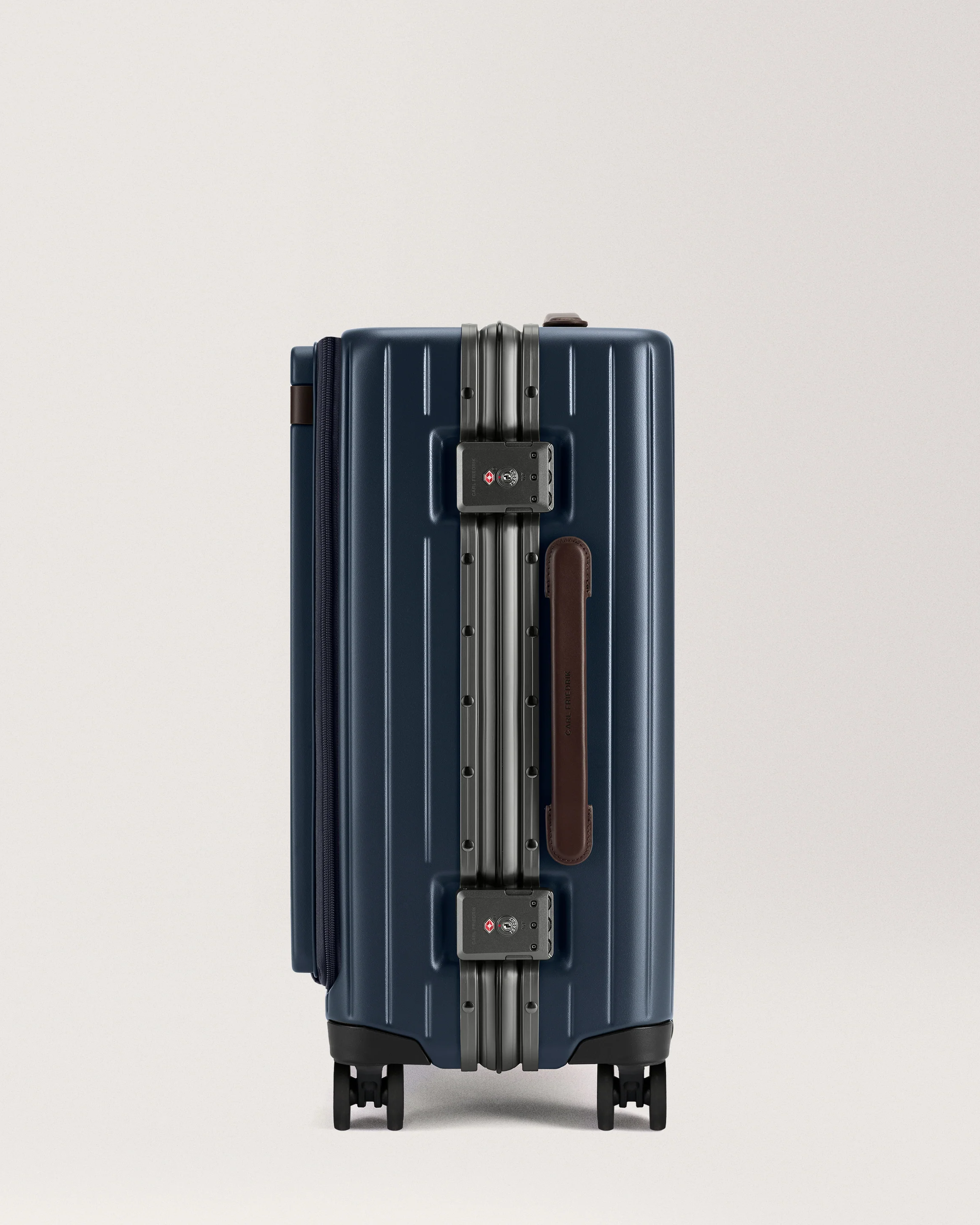 The Carry-on X - Image 71