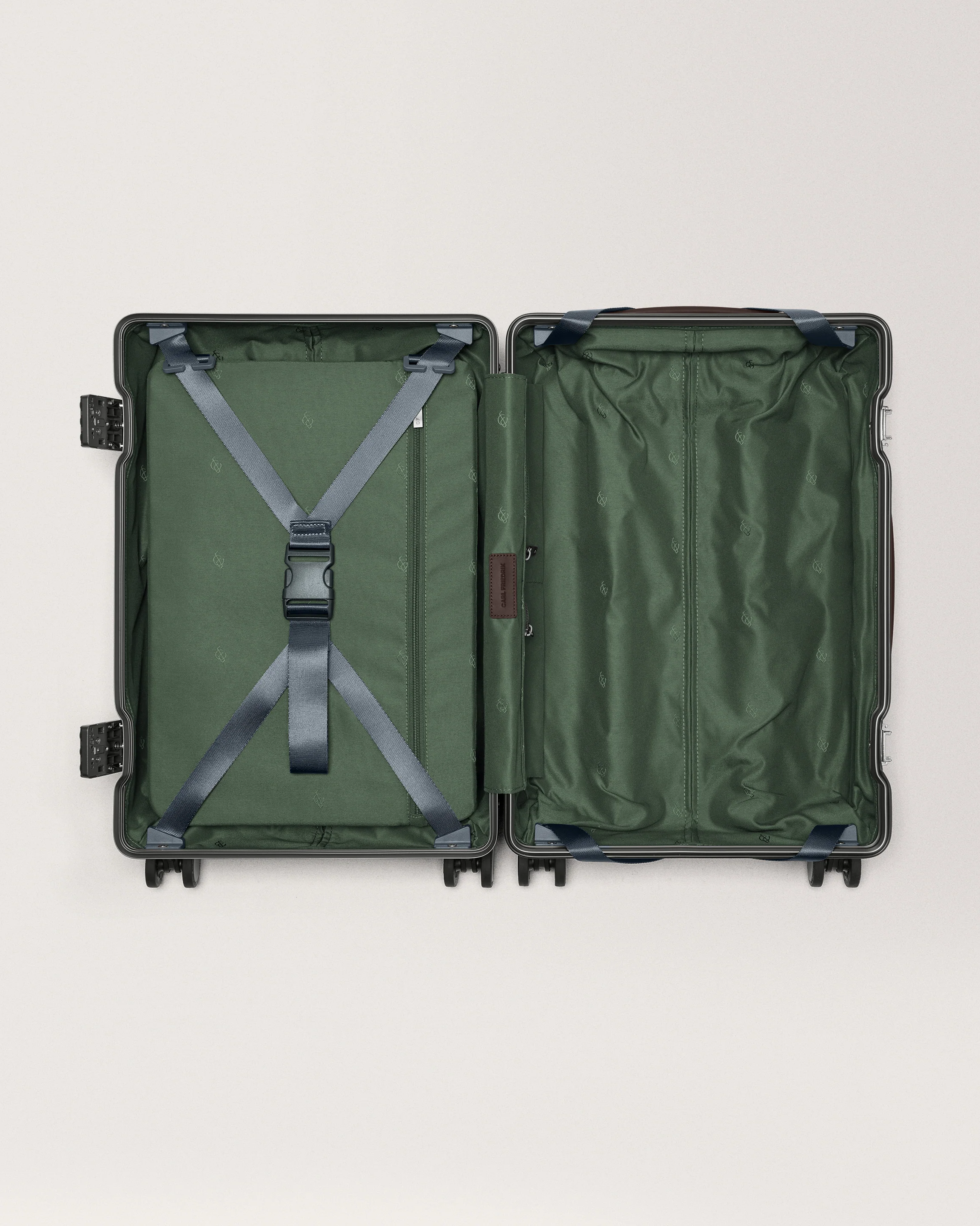 The Carry-on X - Image 78