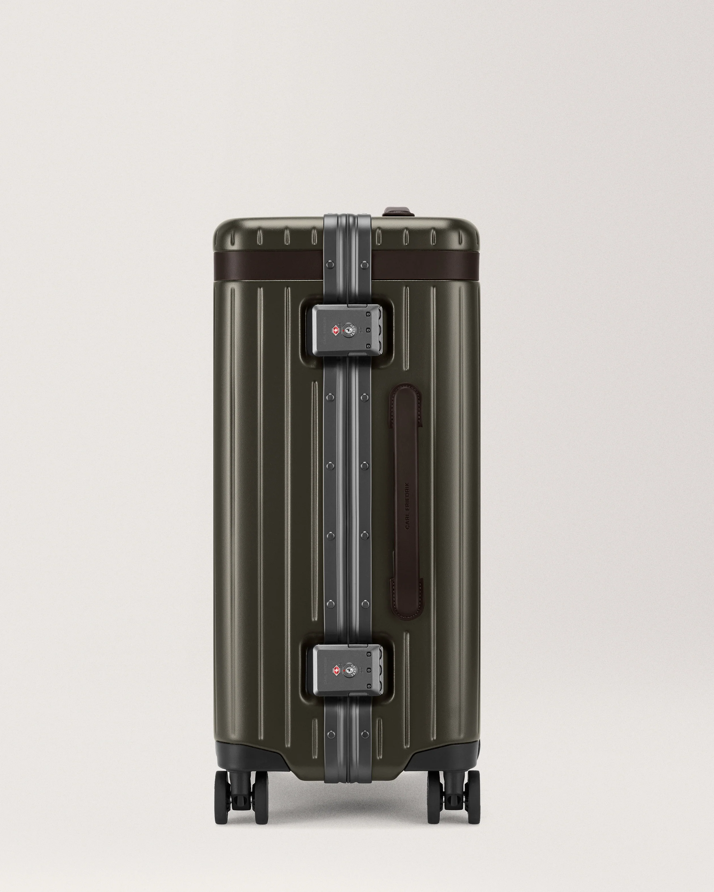 The Large Carry-on - Image 39