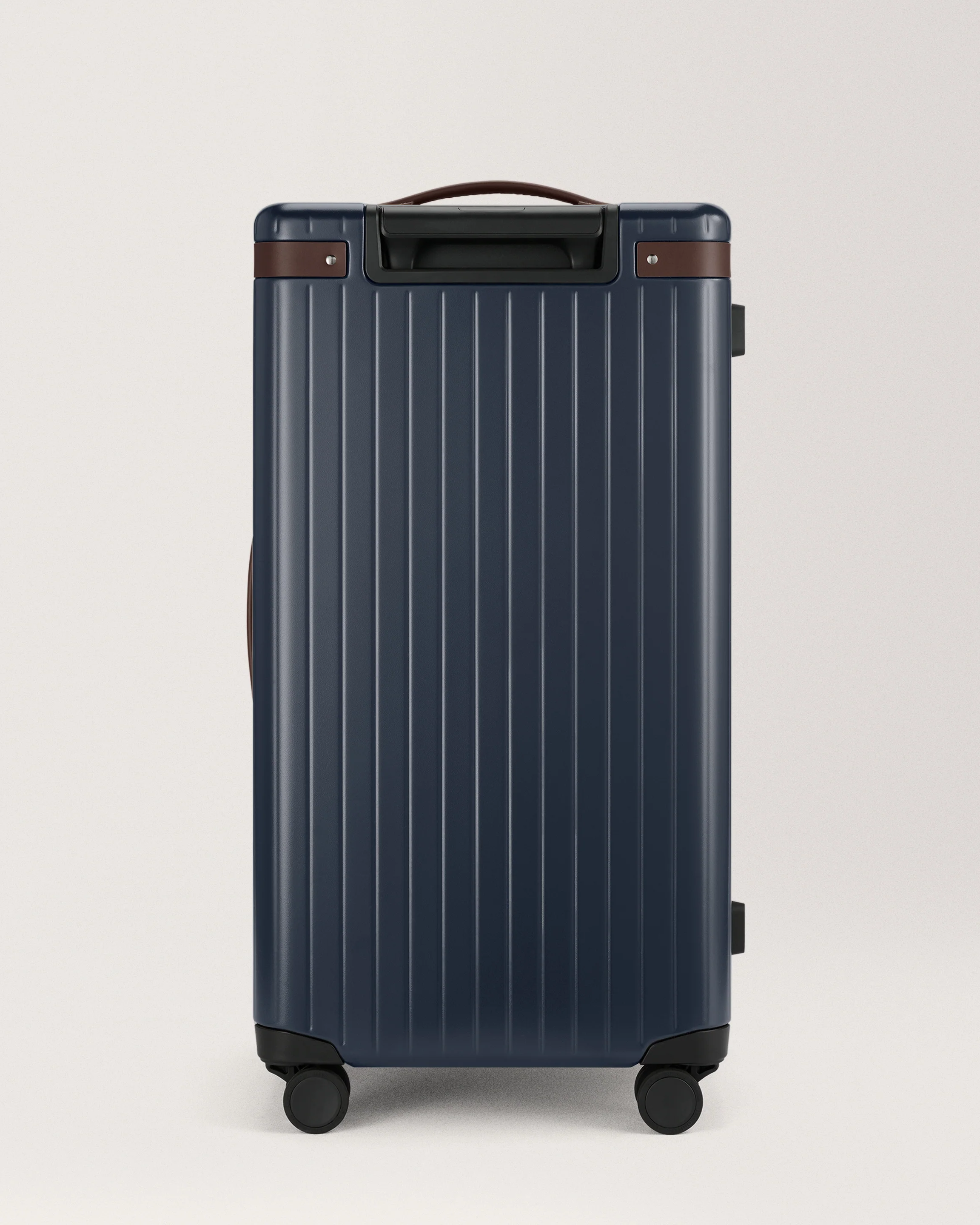 Trunk - Image 32